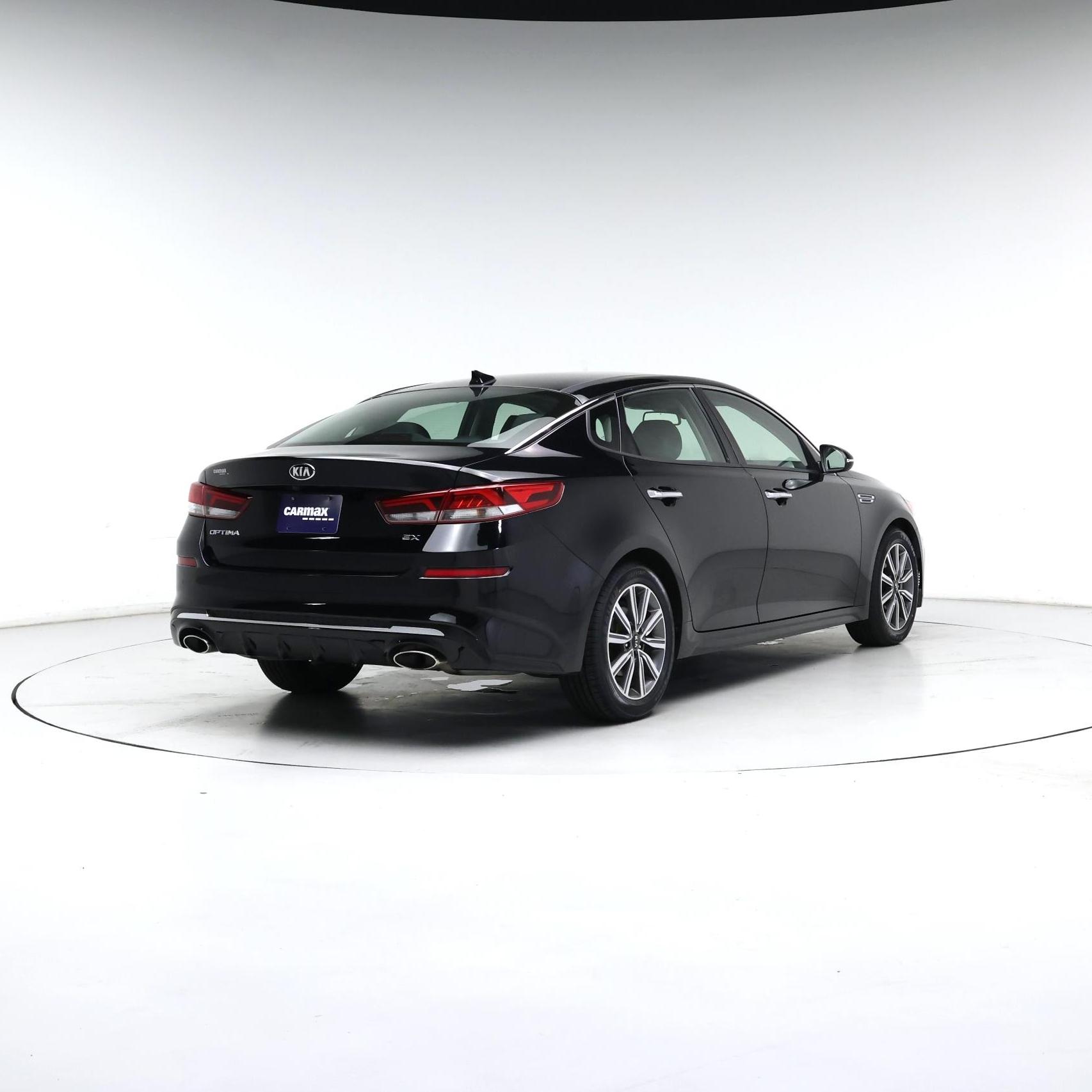 Thumbnail: 2019 Kia Optima - 8