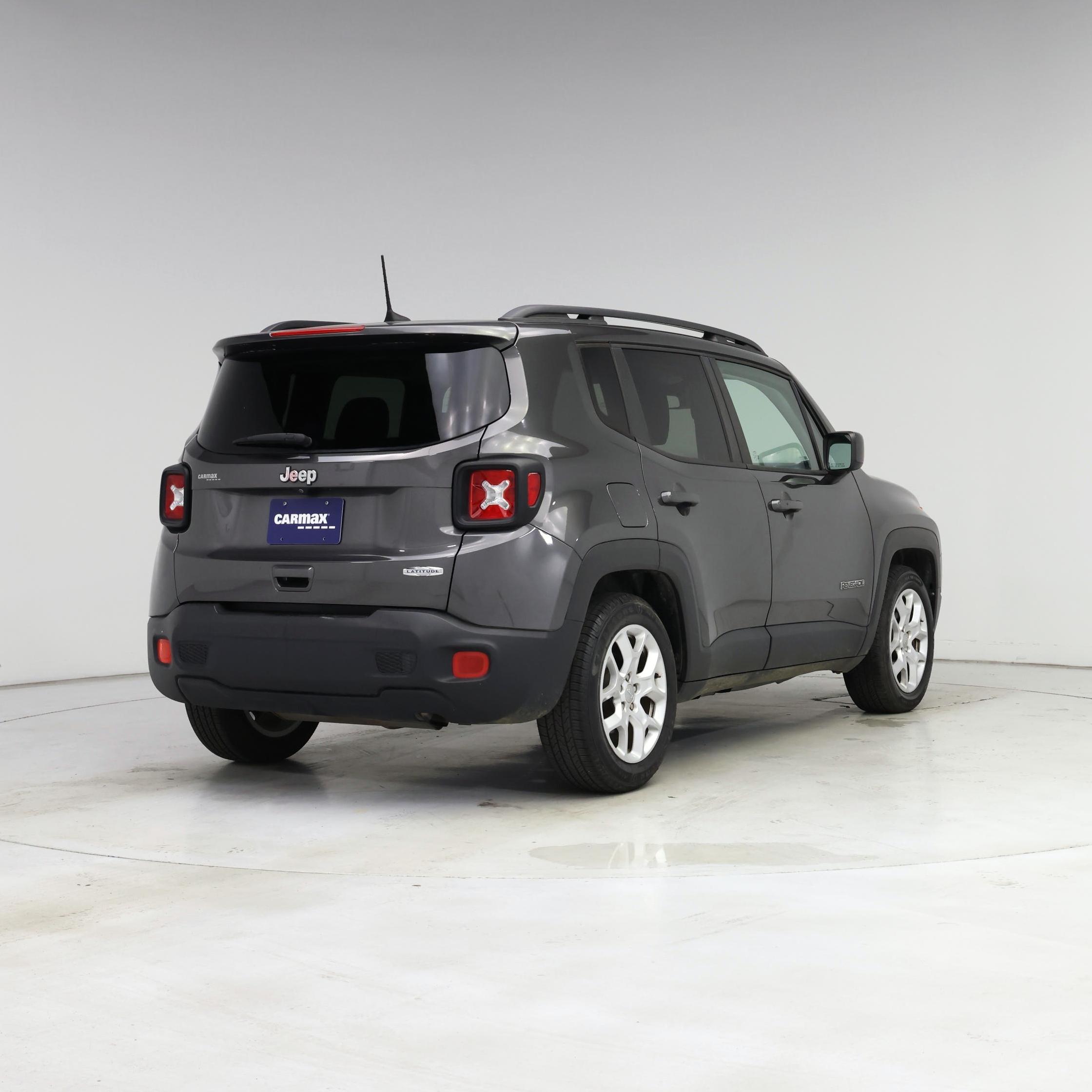 Thumbnail: 2018 Jeep Renegade - 8