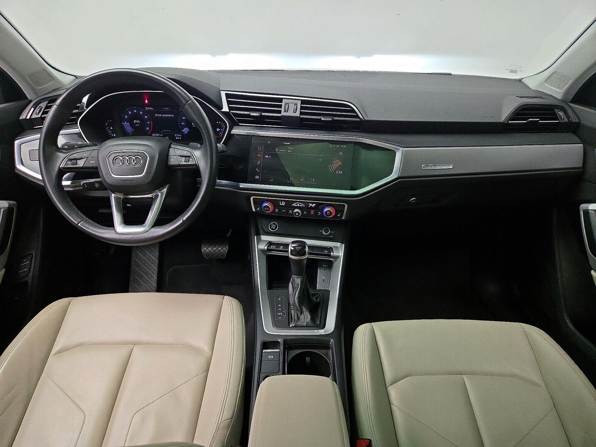 Thumbnail: 2023 Audi Q3 - 9