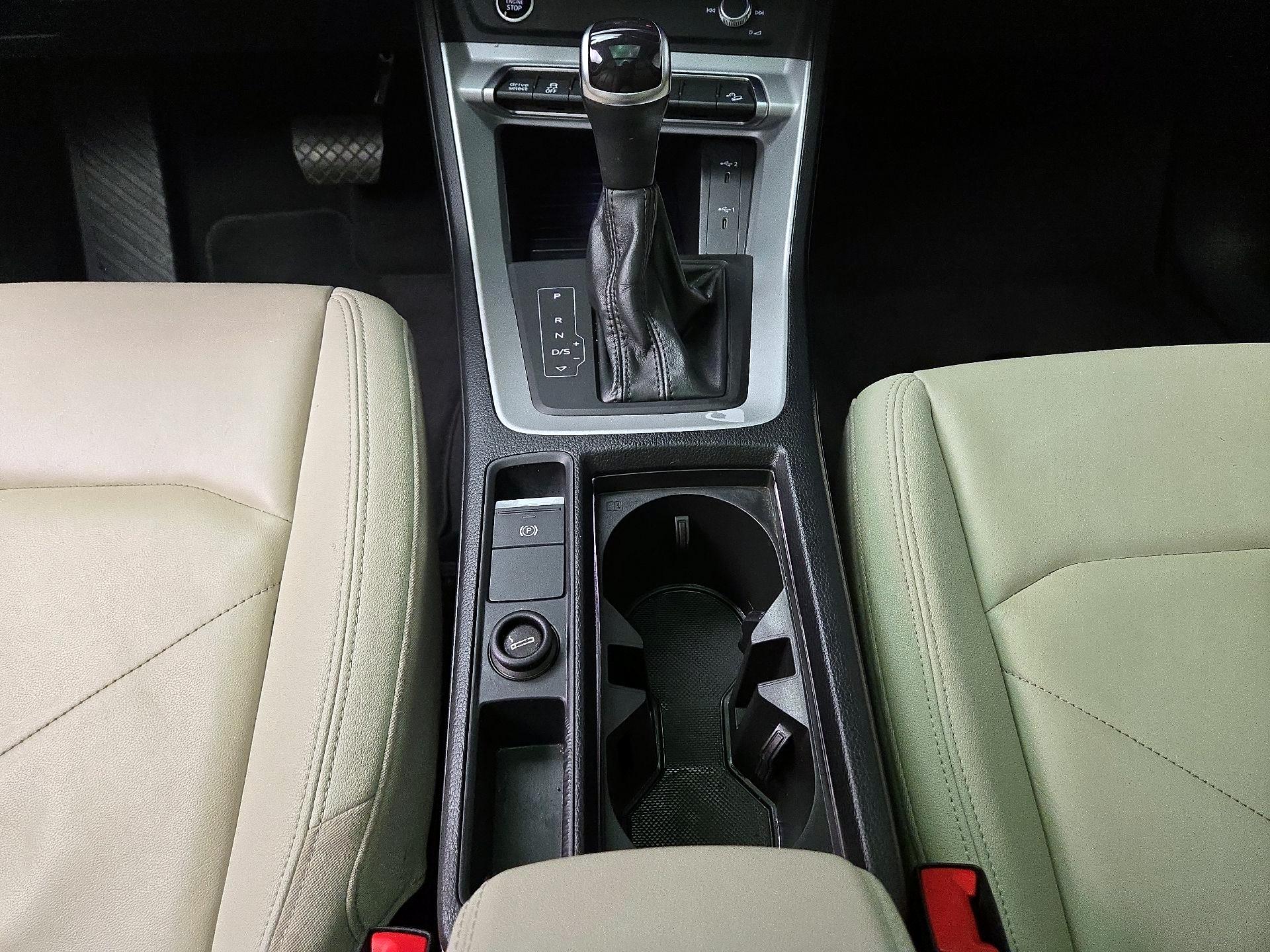 Thumbnail: 2023 Audi Q3 - 17