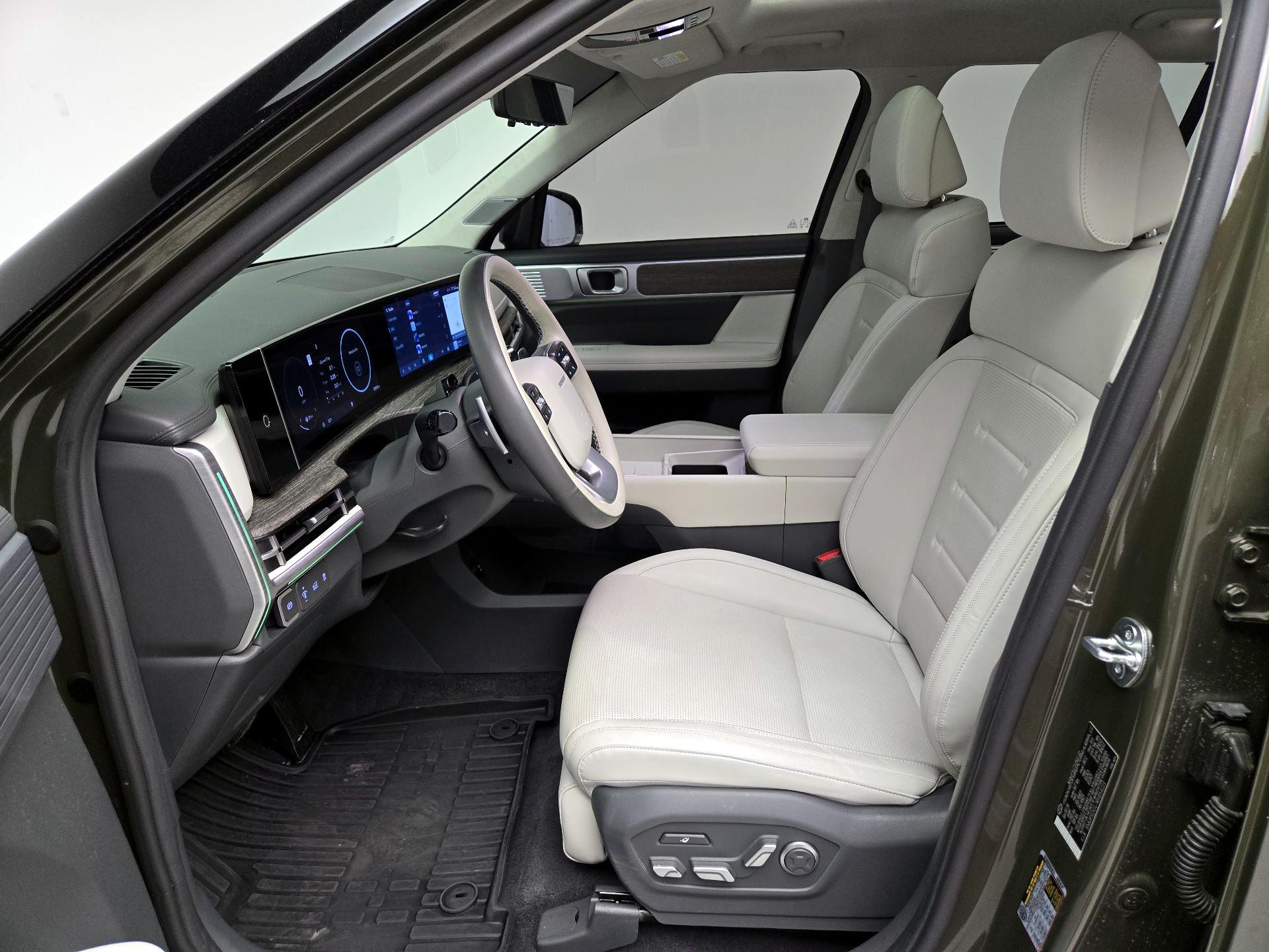 Thumbnail: 2024 Hyundai Santa Fe - 11