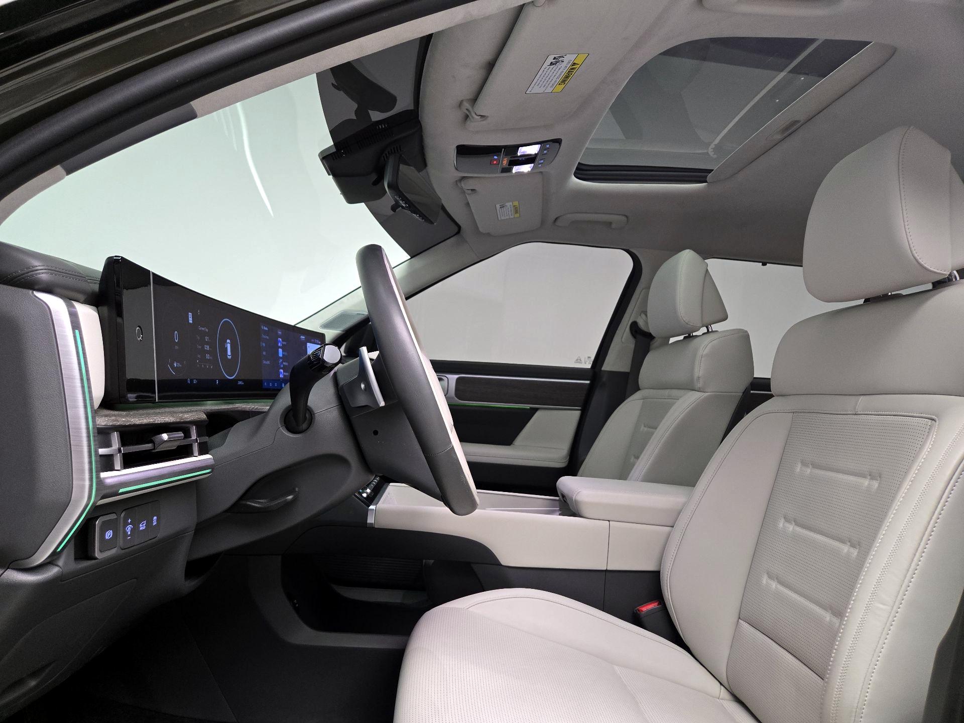 Thumbnail: 2024 Hyundai Santa Fe - 20