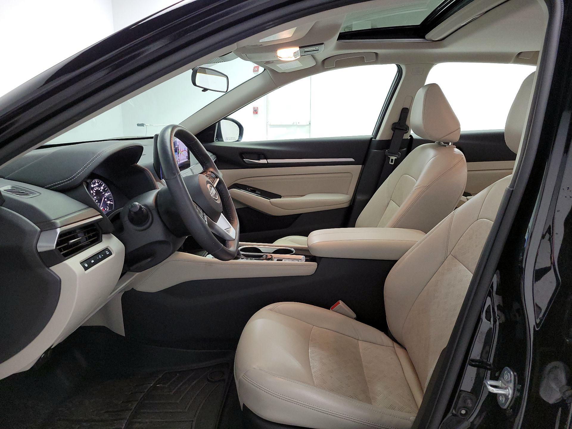 Thumbnail: 2023 Nissan Altima - 11