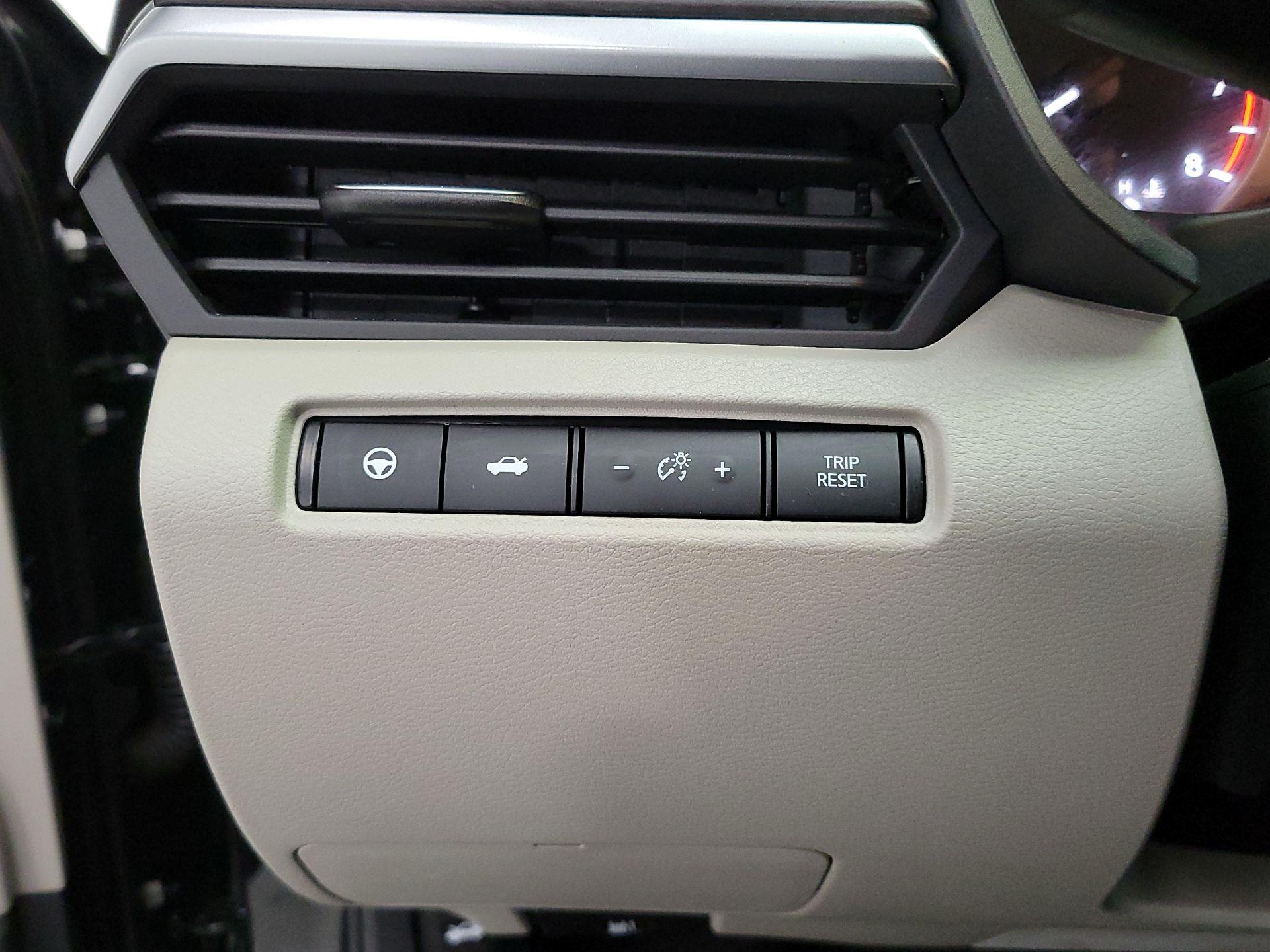 Thumbnail: 2023 Nissan Altima - 13