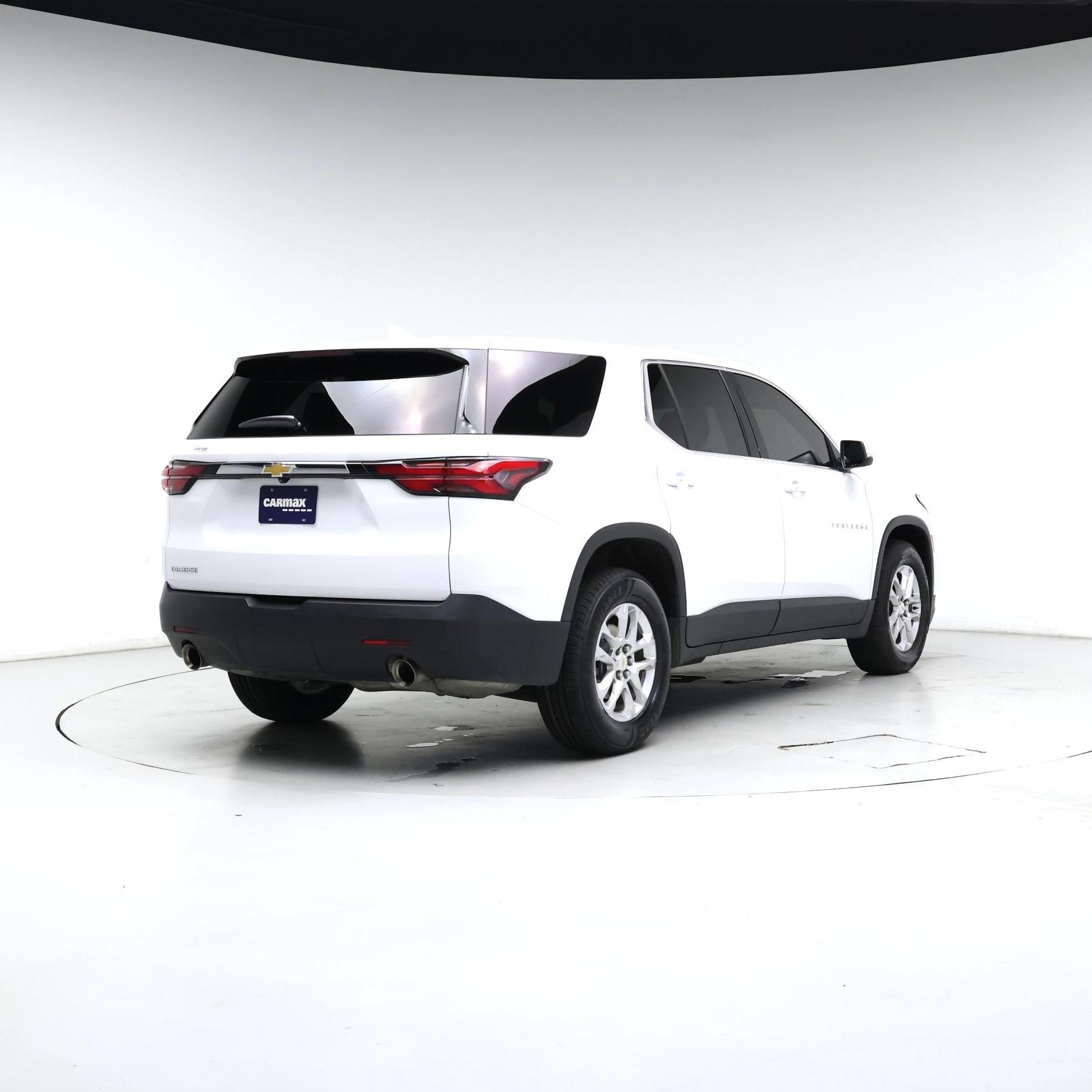 Thumbnail: 2023 Chevrolet Traverse - 8