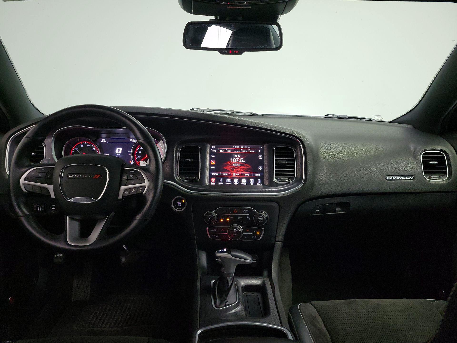 Thumbnail: 2016 Dodge Charger - 9