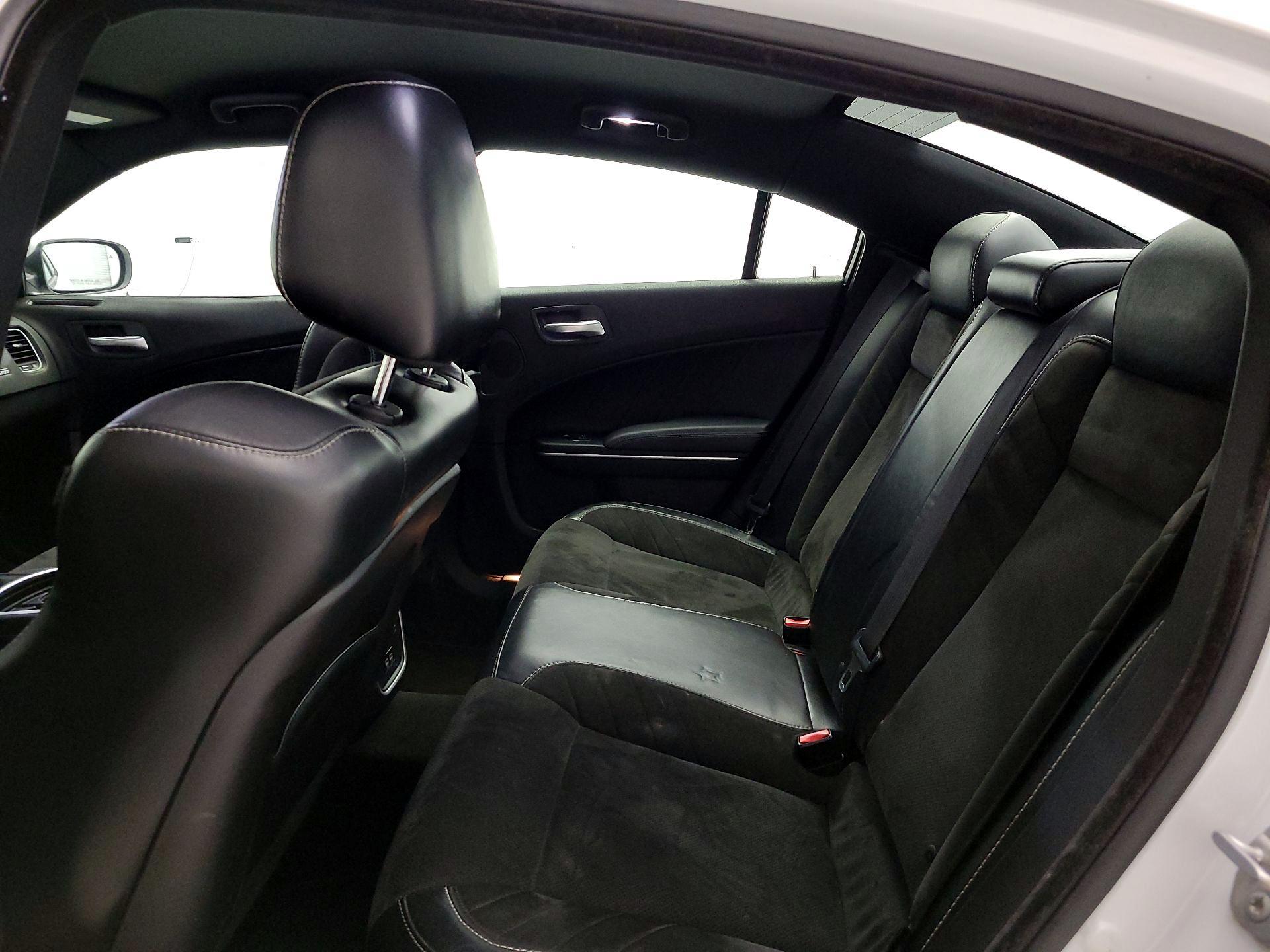 Thumbnail: 2016 Dodge Charger - 19