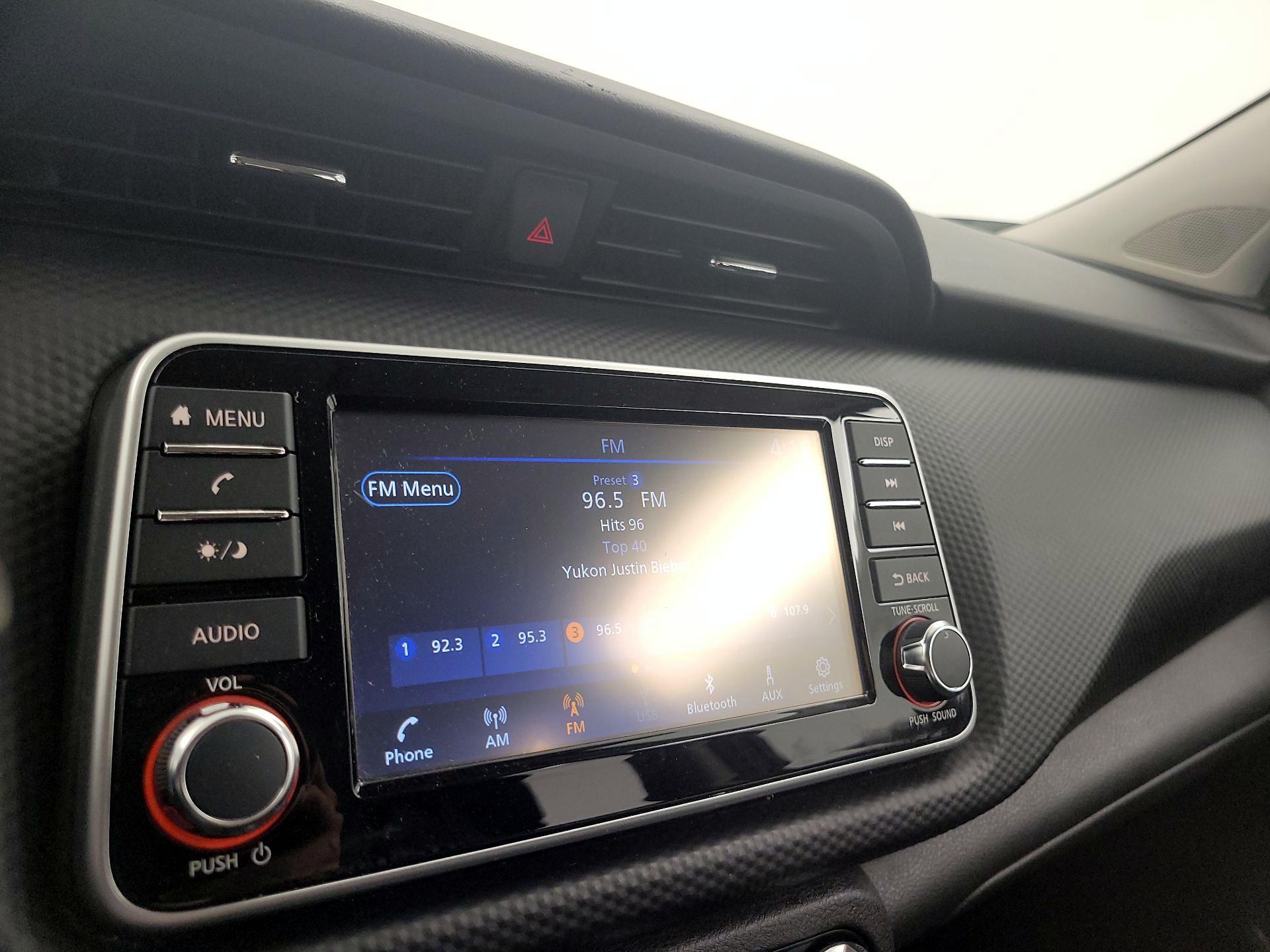 Thumbnail: 2024 Nissan Kicks - 15