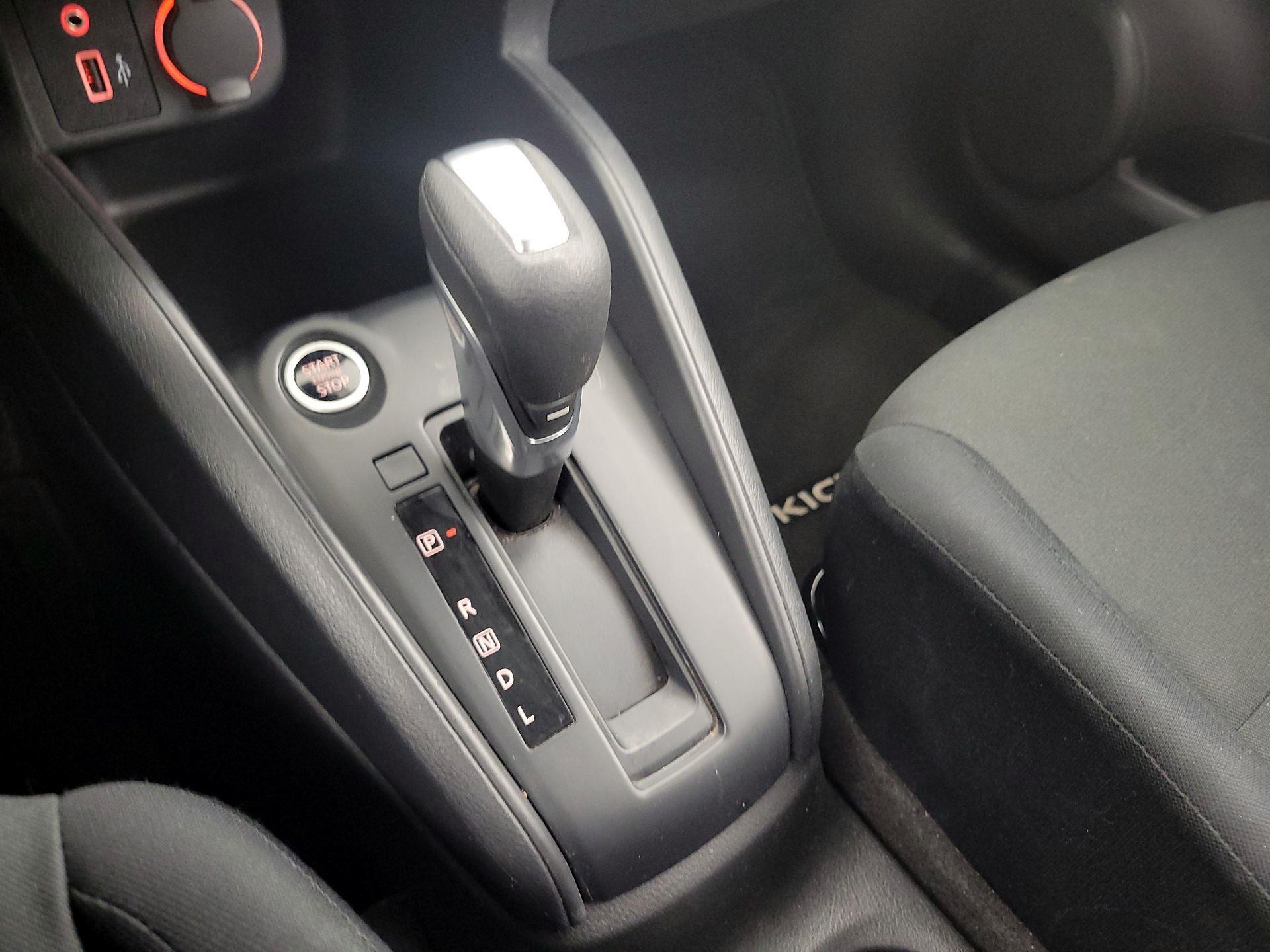 Thumbnail: 2024 Nissan Kicks - 17