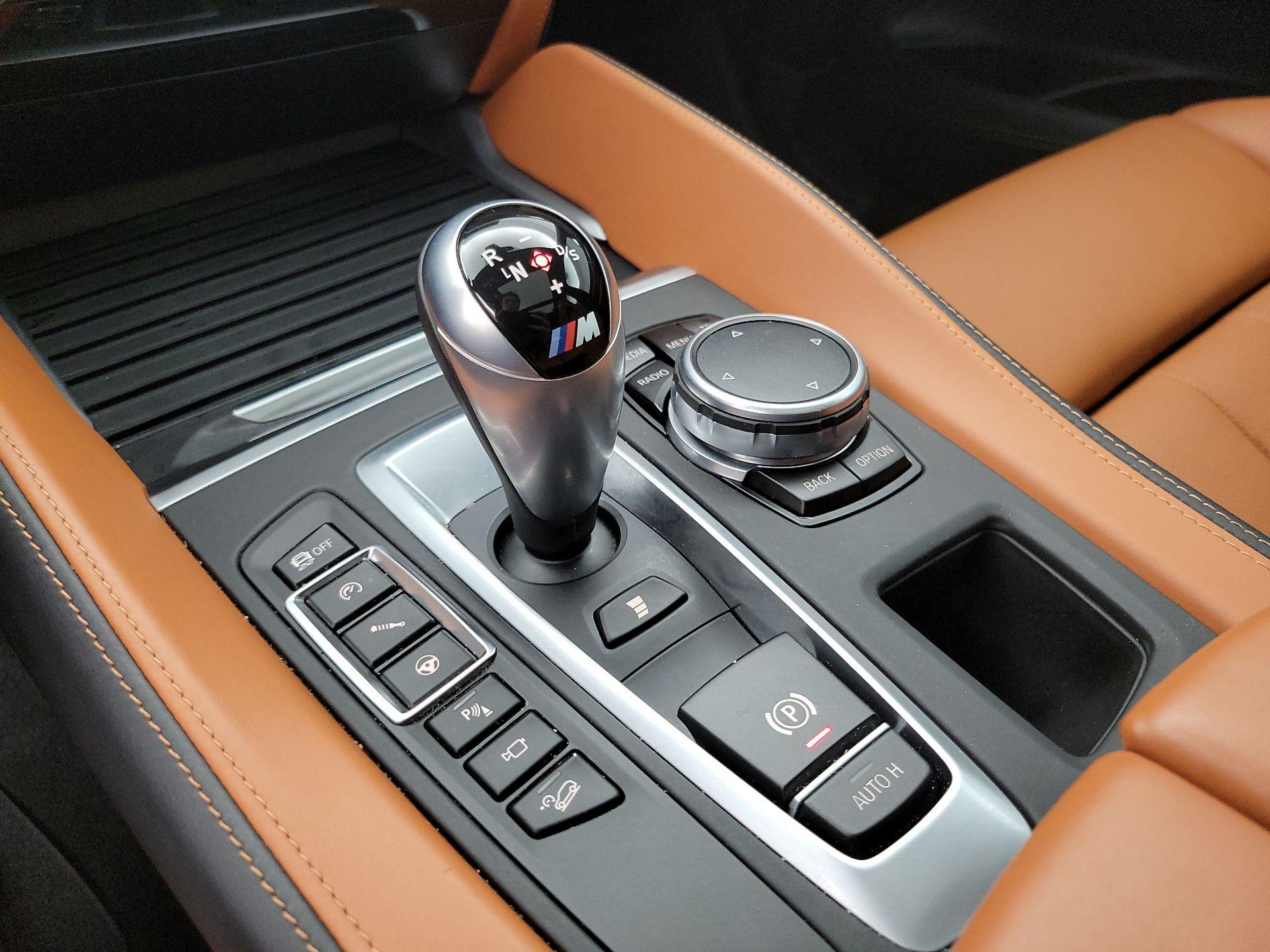 Thumbnail: 2016 BMW X5 - 18