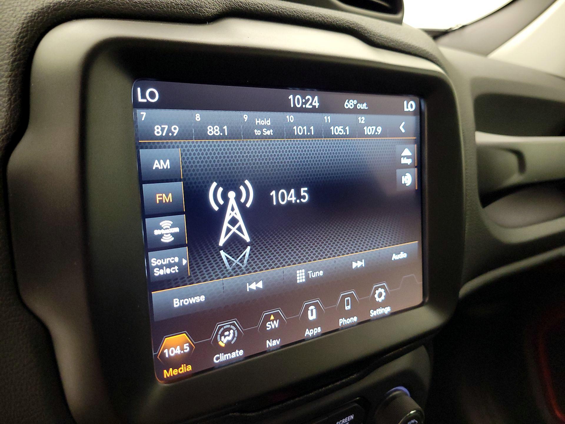 Thumbnail: 2023 Jeep Renegade - 16