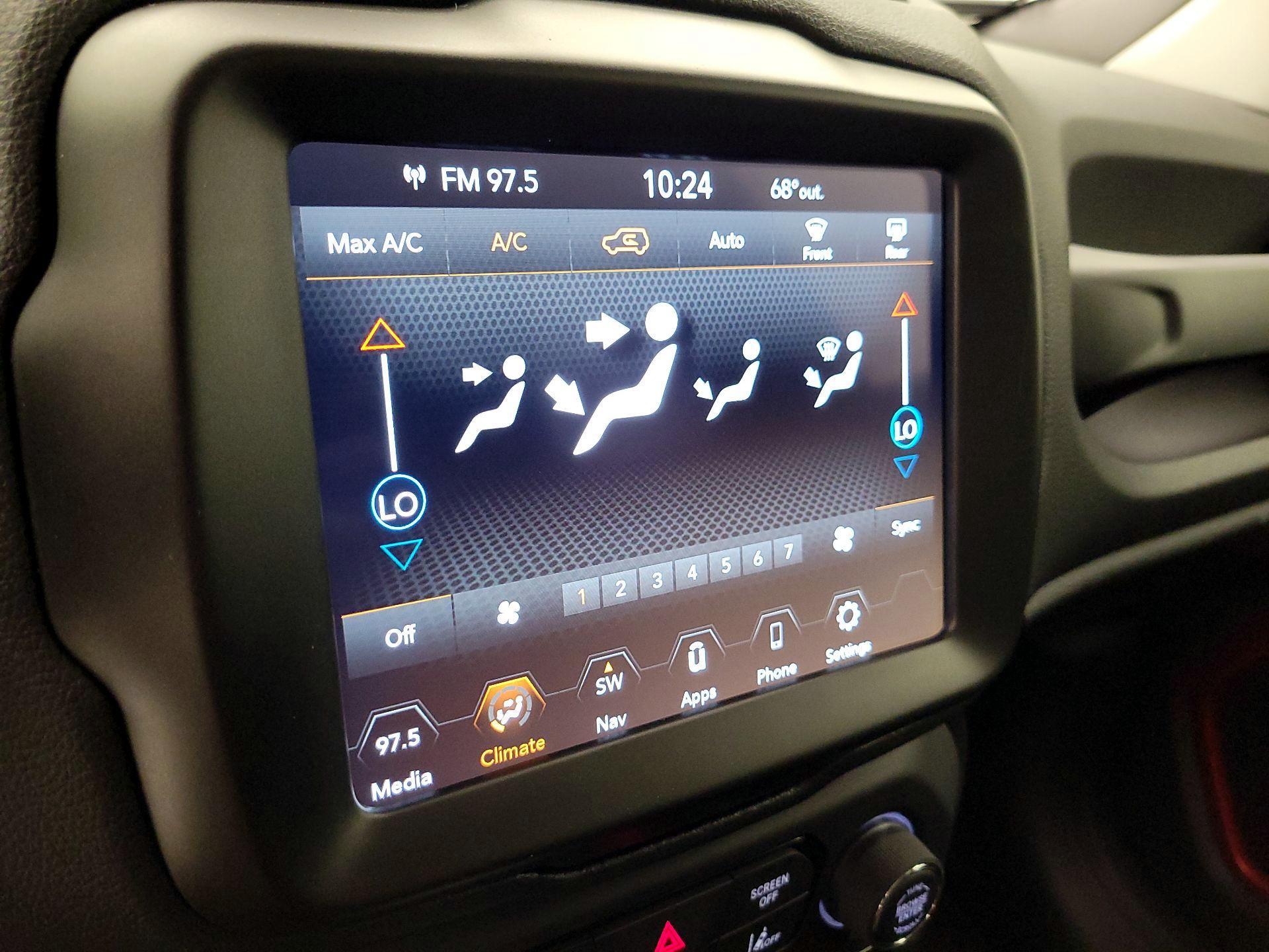 Thumbnail: 2023 Jeep Renegade - 17