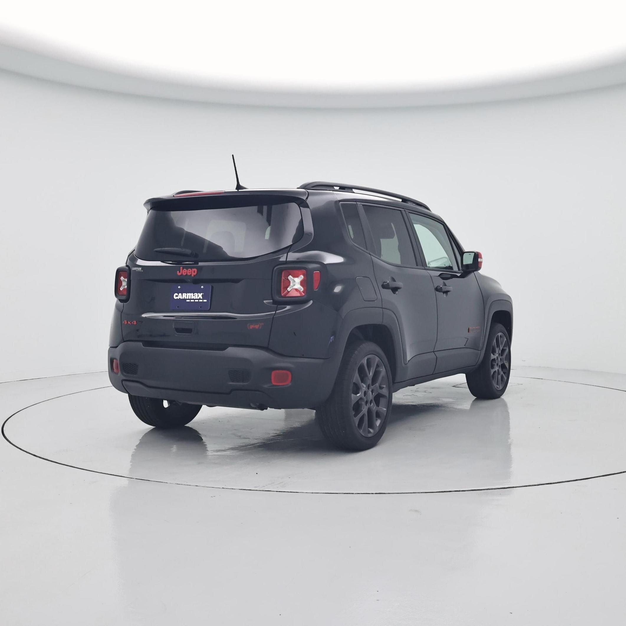 Thumbnail: 2023 Jeep Renegade - 8