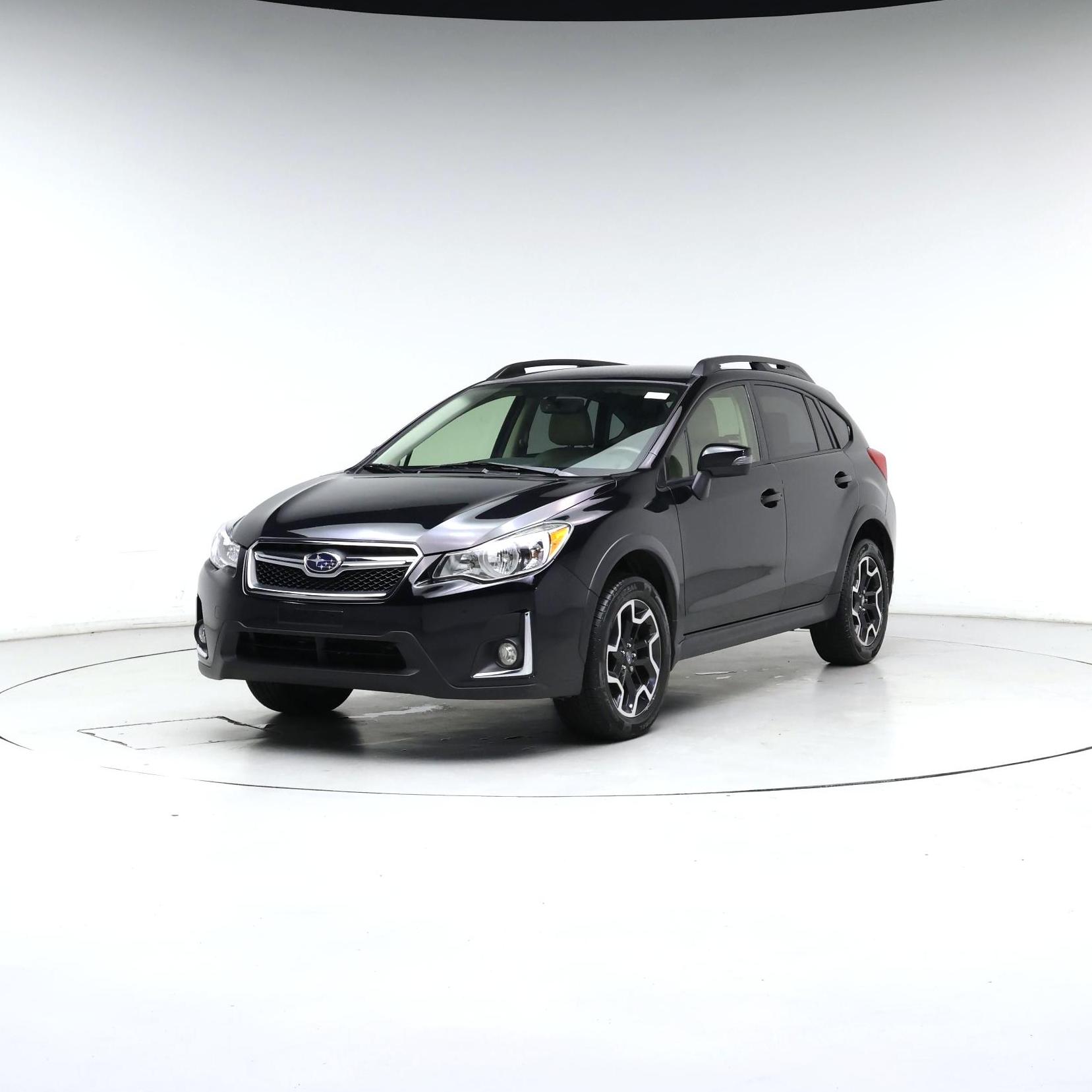 Thumbnail: 2017 Subaru Crosstrek - 4
