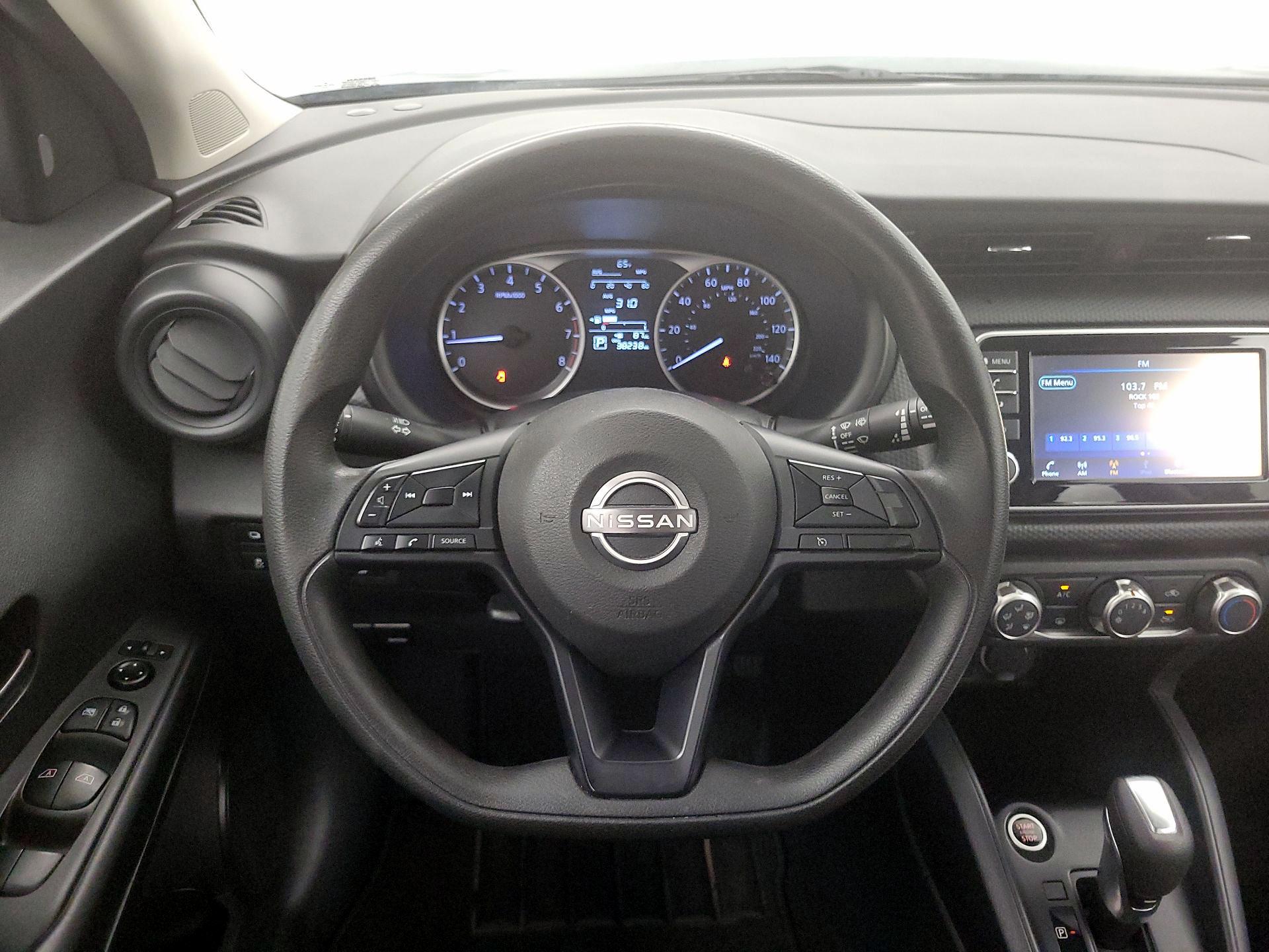 Thumbnail: 2023 Nissan Kicks - 10