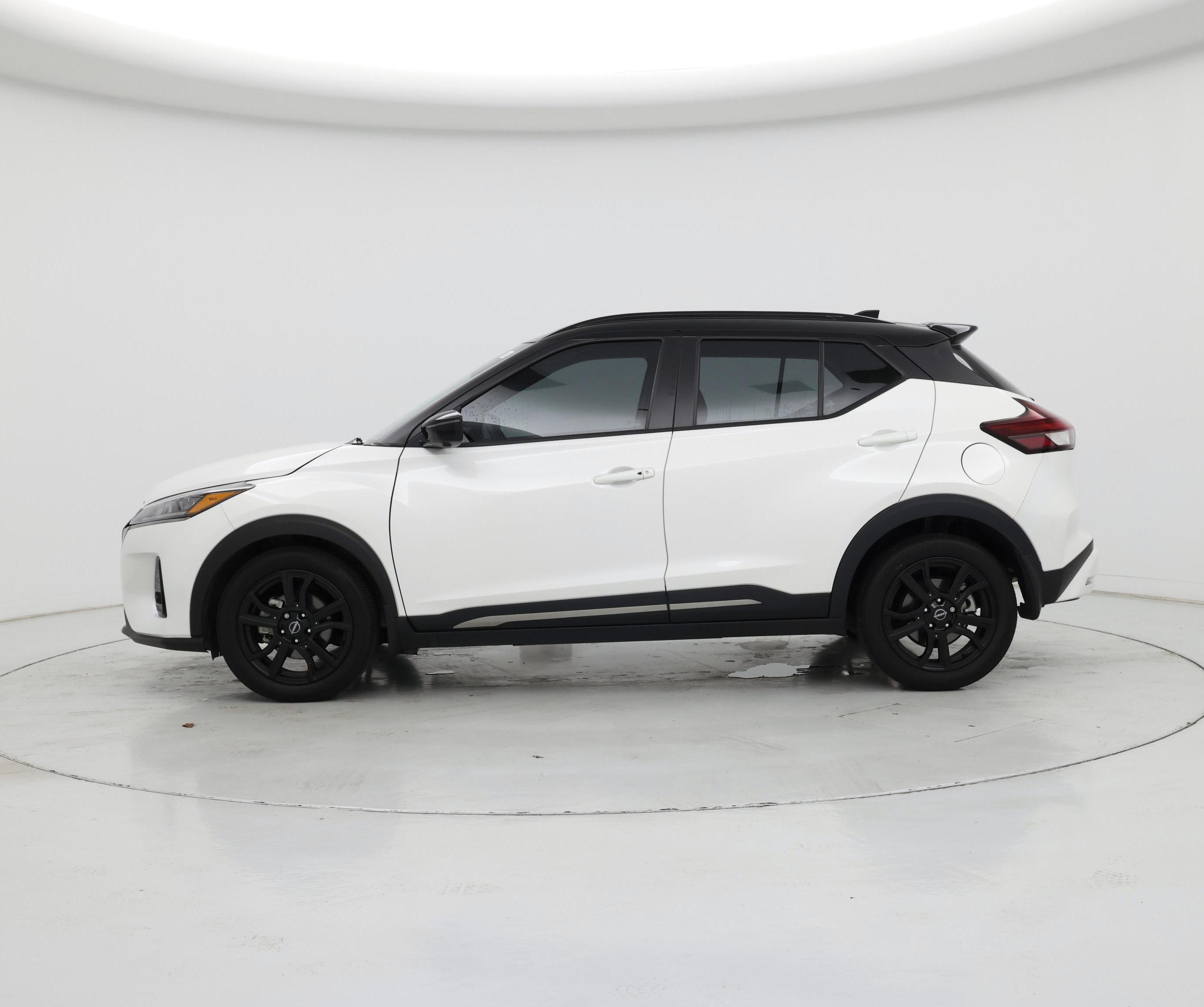 Thumbnail: 2024 Nissan Kicks - 3