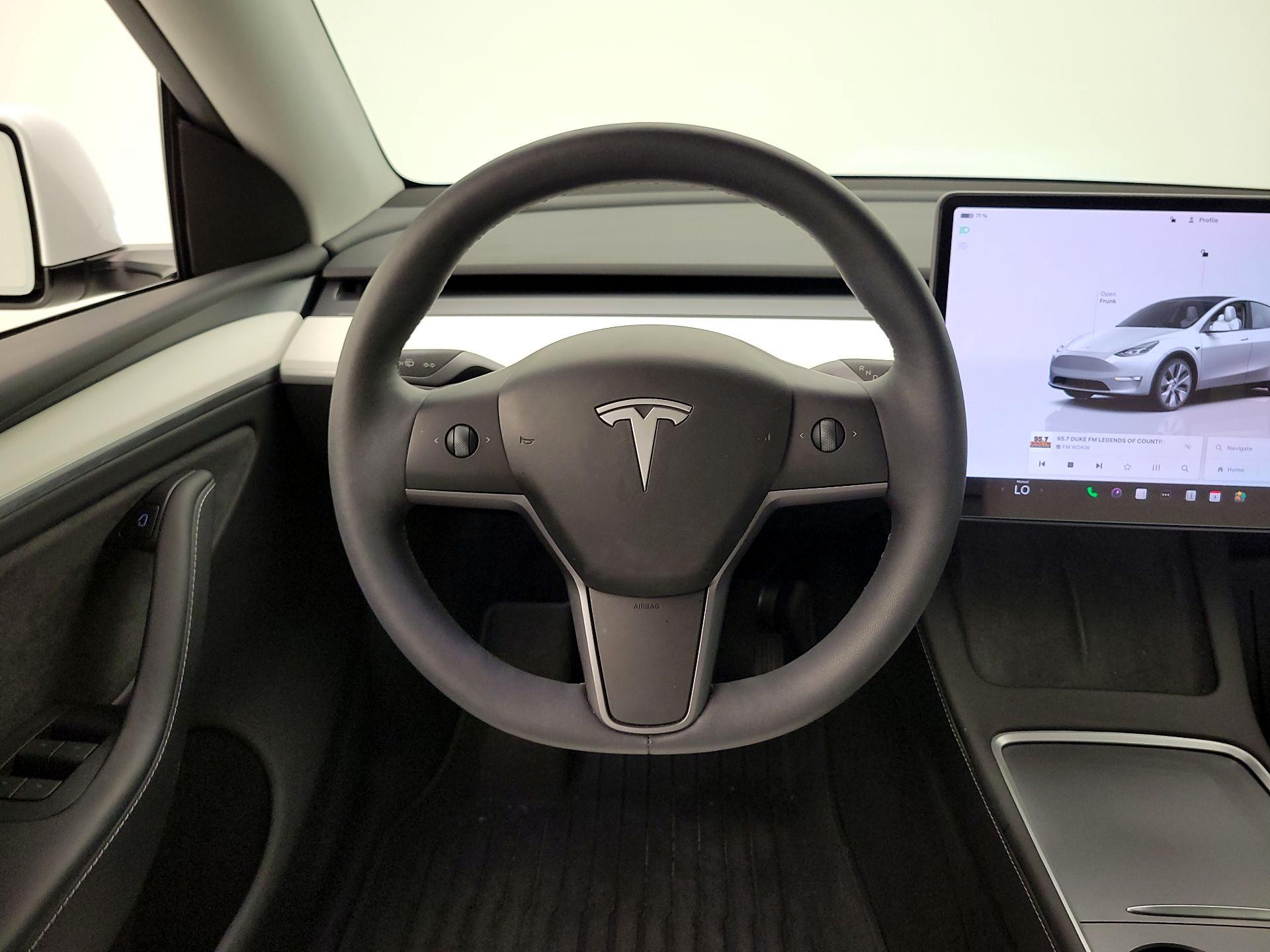 Thumbnail: 2024 Tesla Model Y - 10