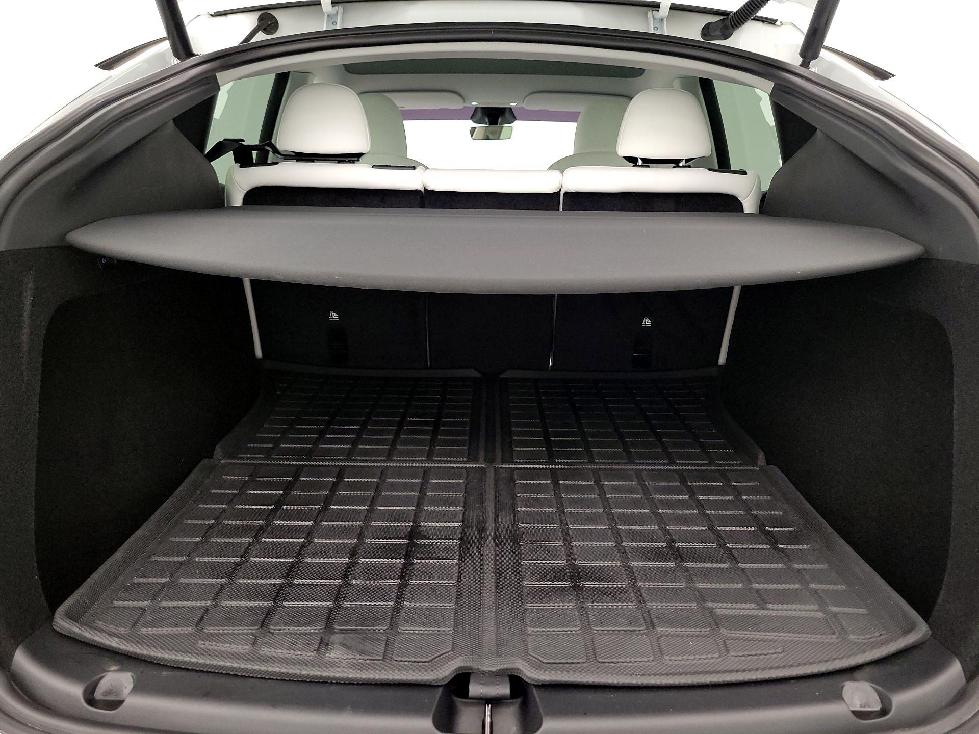 Thumbnail: 2024 Tesla Model Y - 19