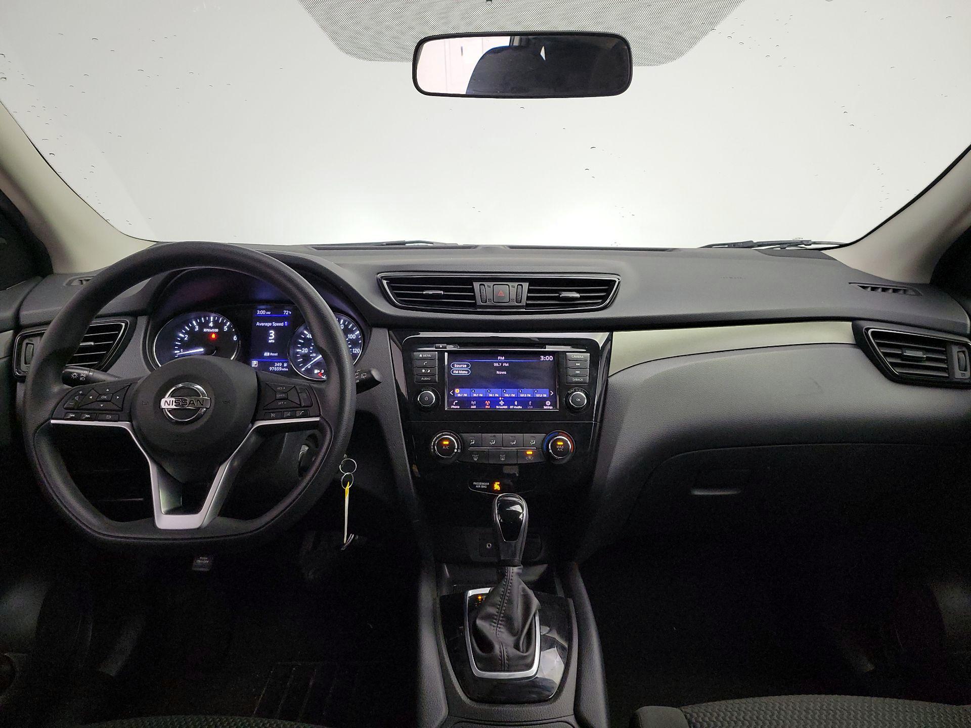 Thumbnail: 2019 Nissan Rogue Sport - 9