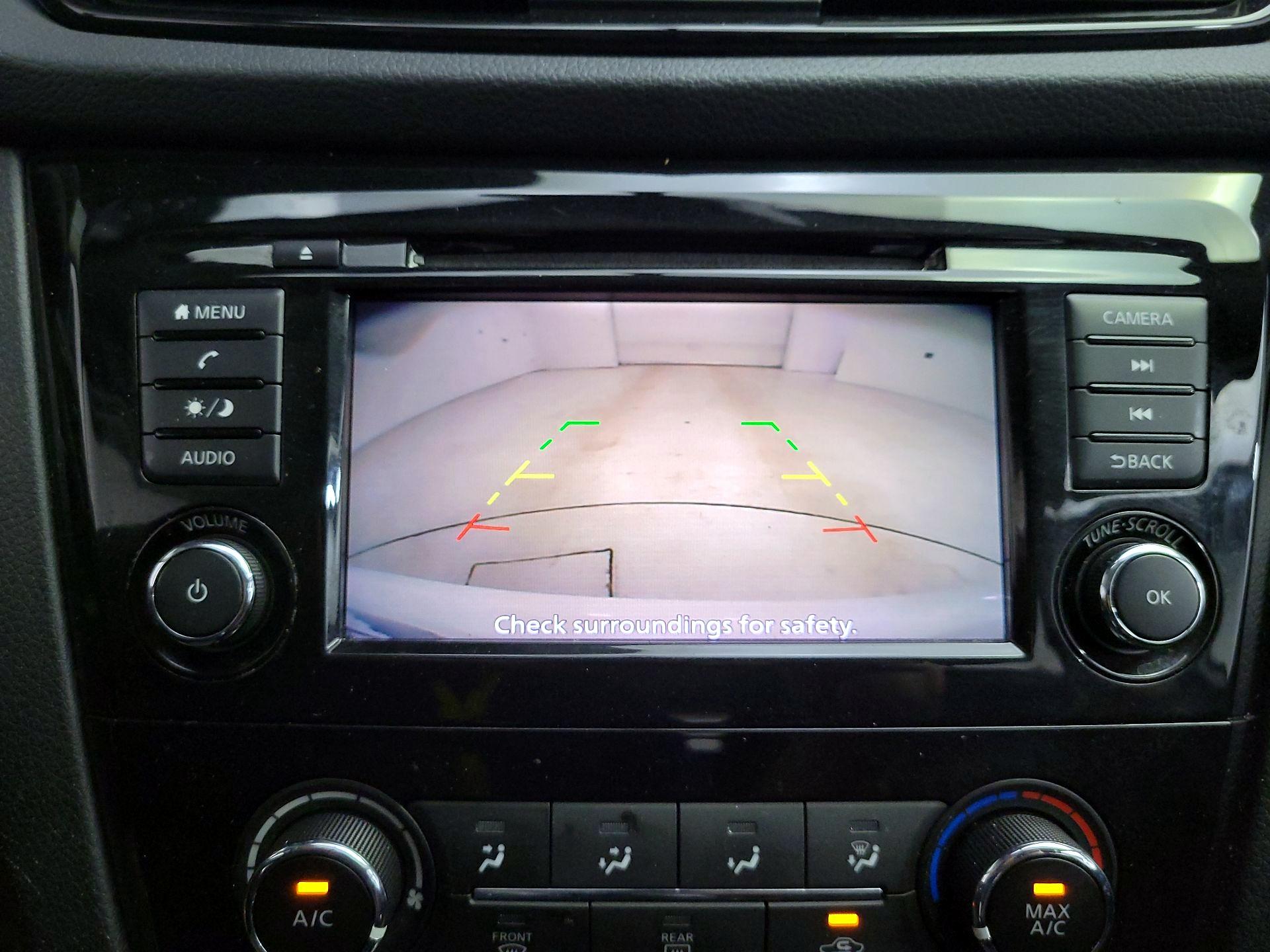 Thumbnail: 2019 Nissan Rogue Sport - 14