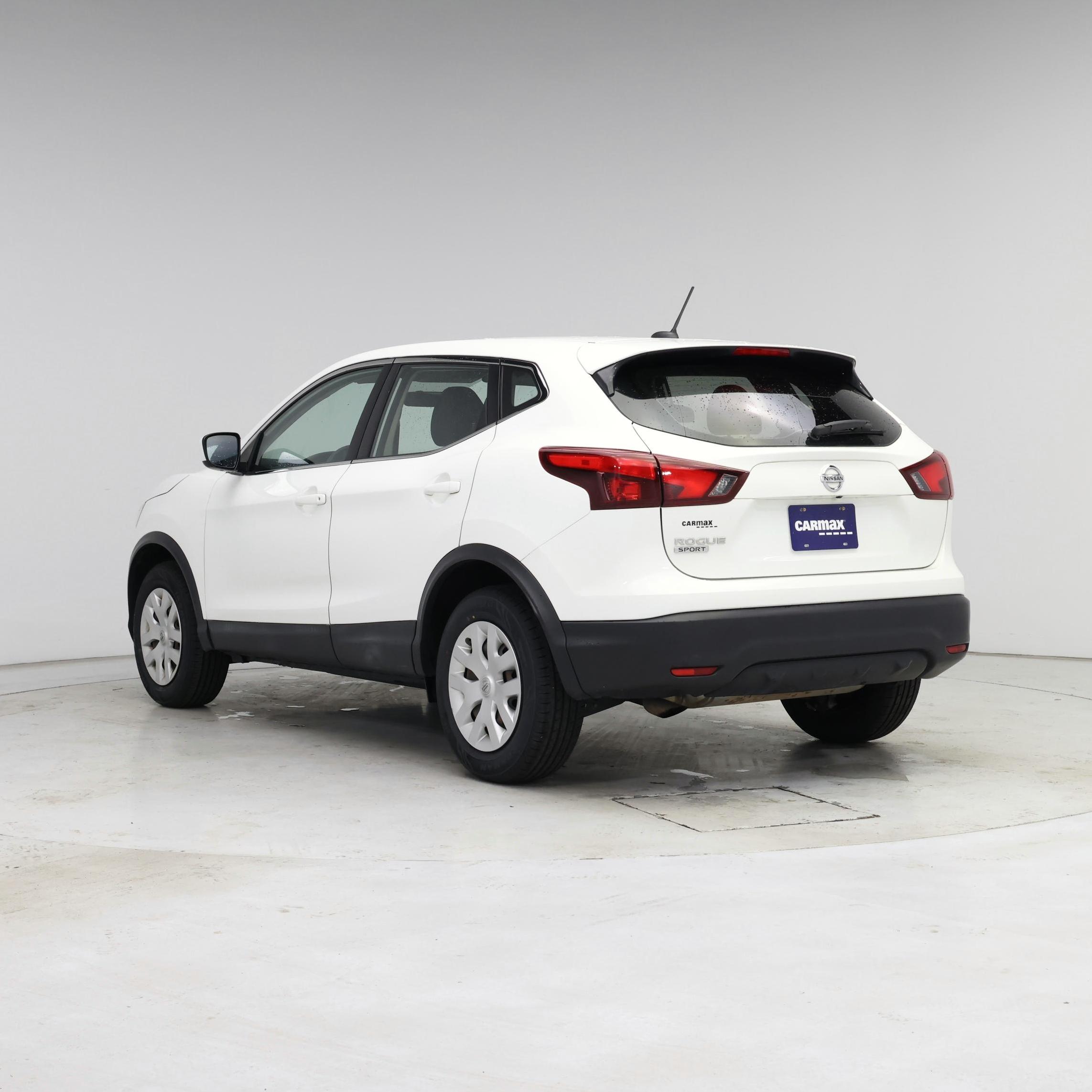 Thumbnail: 2019 Nissan Rogue Sport - 2