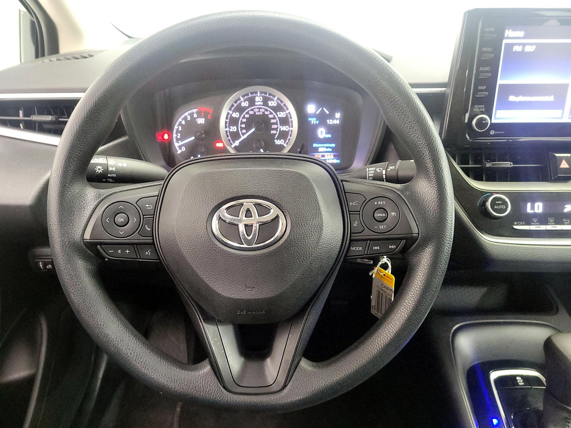 Thumbnail: 2022 Toyota Corolla - 10