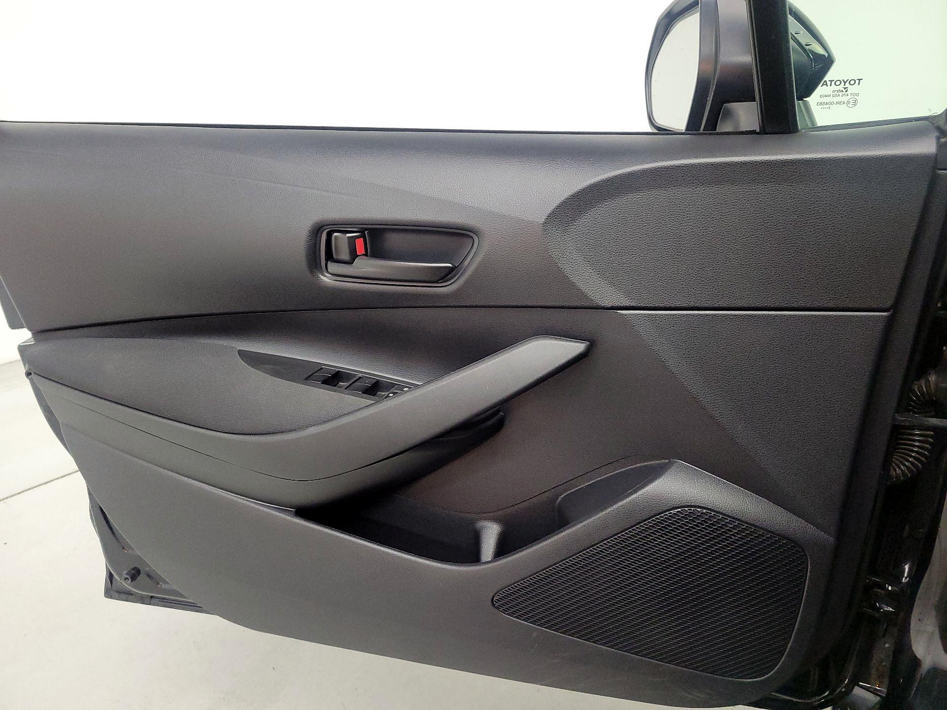 Thumbnail: 2022 Toyota Corolla - 12