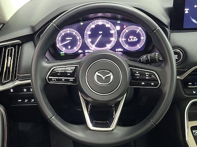 Steering Wheel & Instrument Cluster (On)