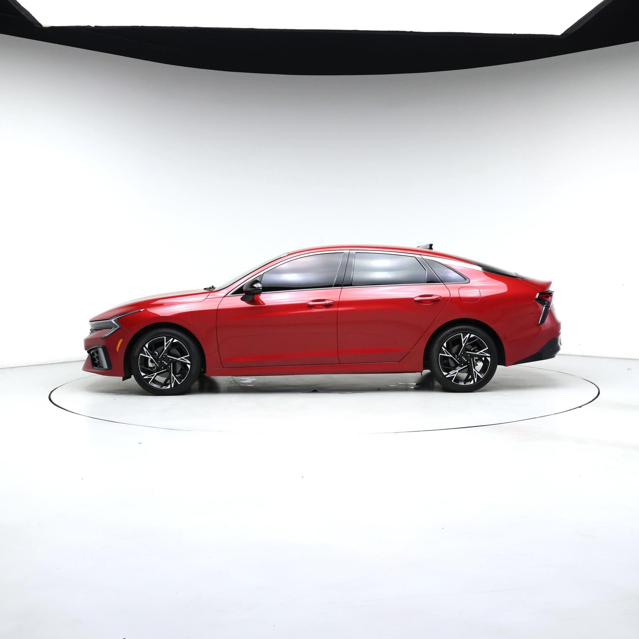 Thumbnail: 2025 Kia K5 - 3