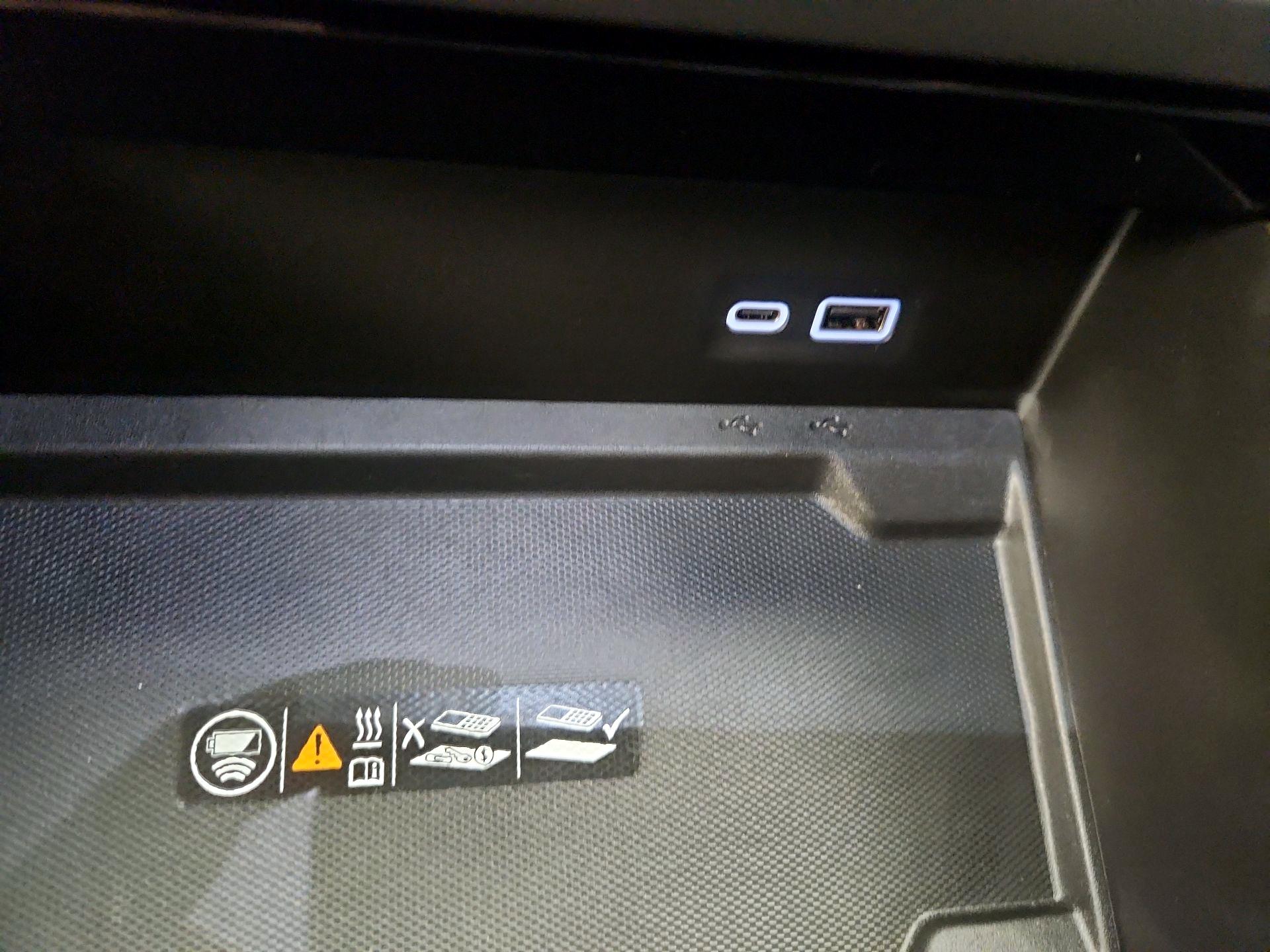 Thumbnail: 2026 GMC Yukon - 19