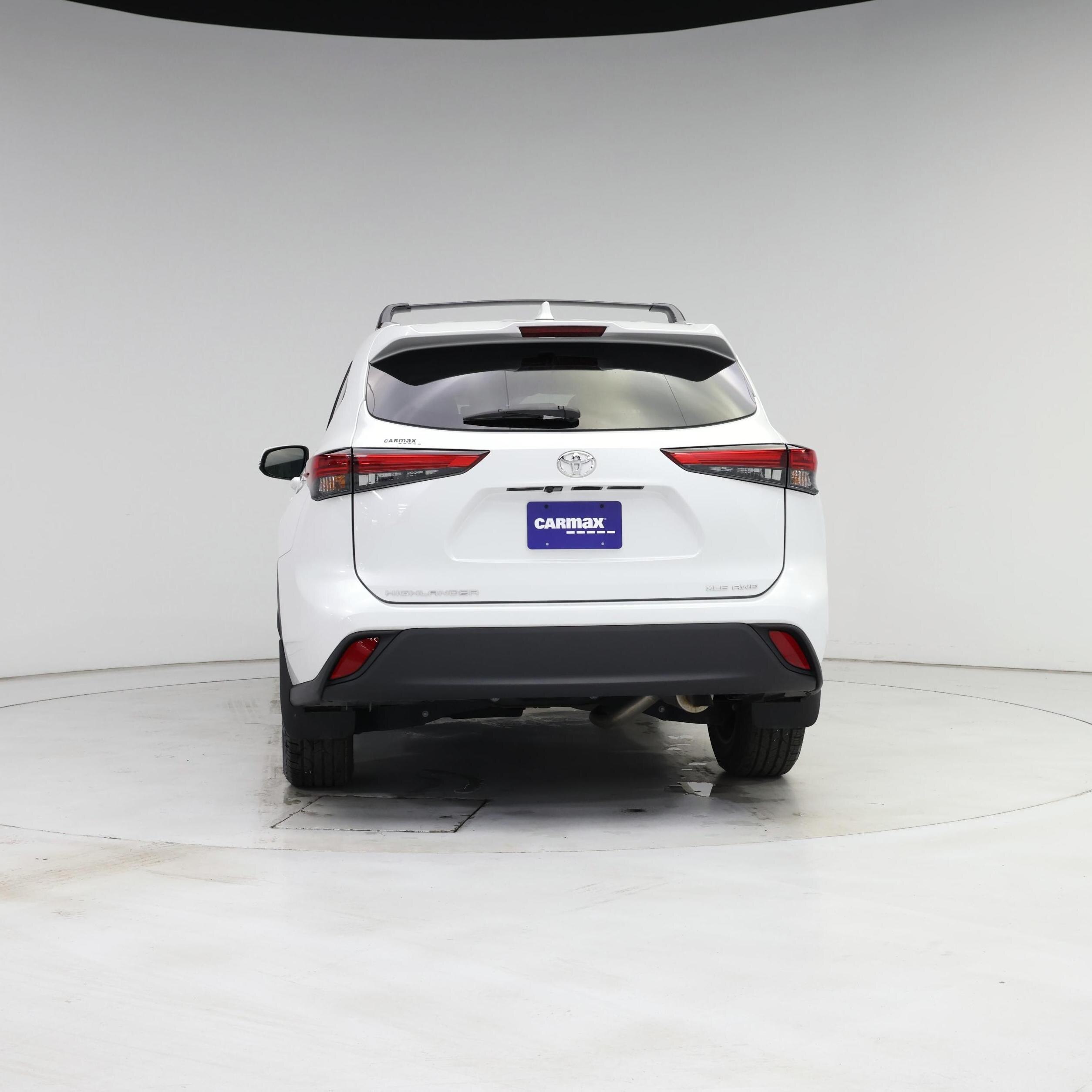 Thumbnail: 2022 Toyota Highlander - 6