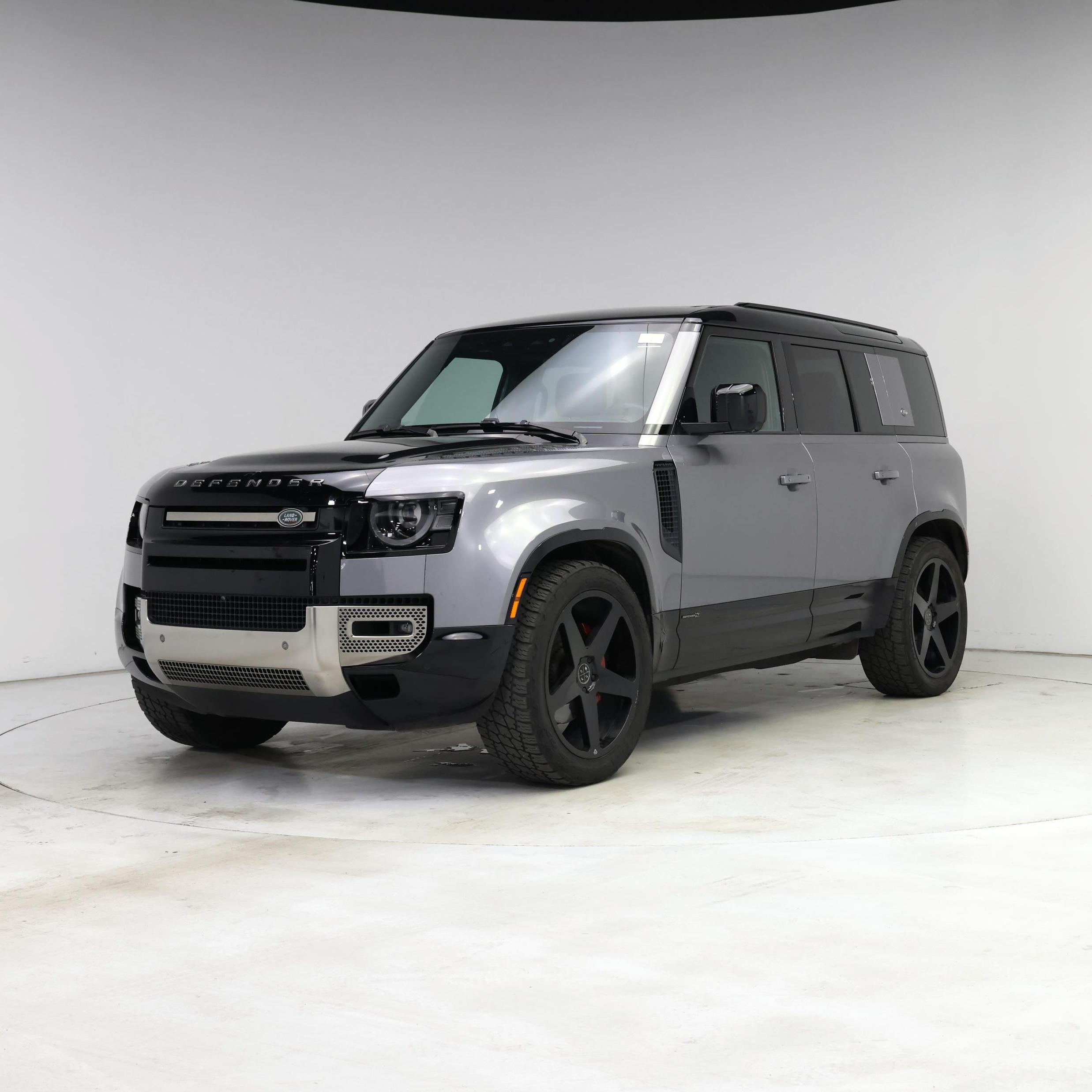 Thumbnail: 2022 Land Rover Defender - 4