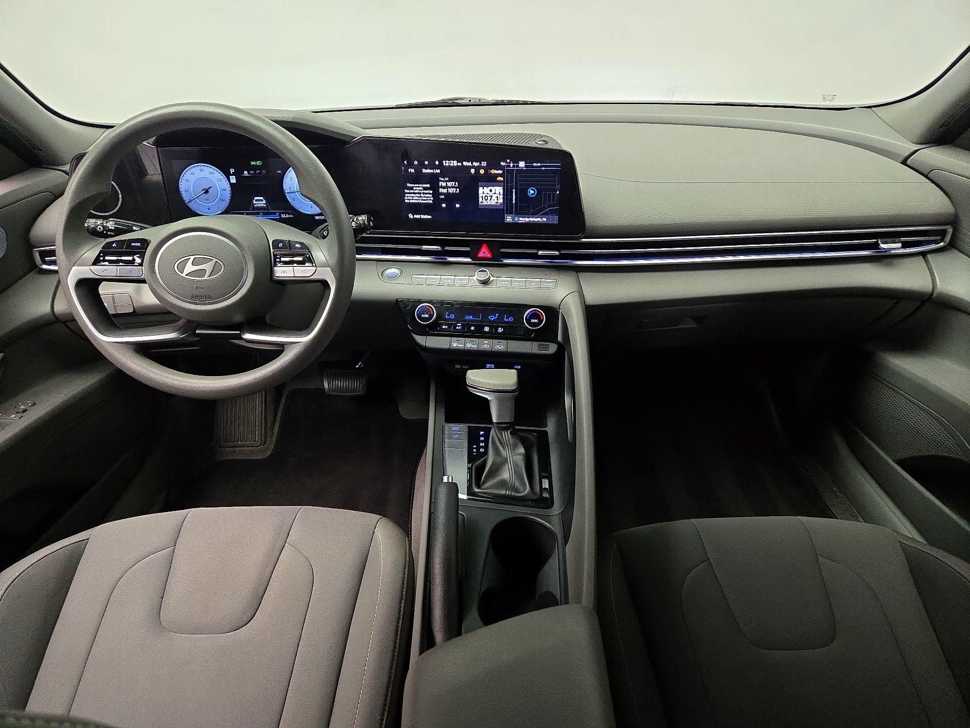 Thumbnail: 2024 Hyundai Elantra - 9
