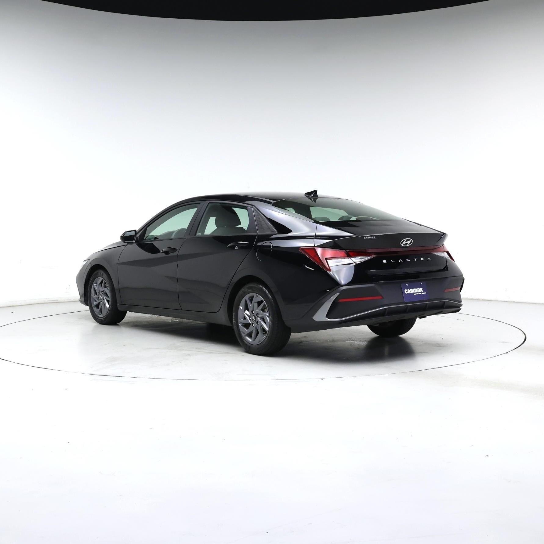 Thumbnail: 2024 Hyundai Elantra - 2