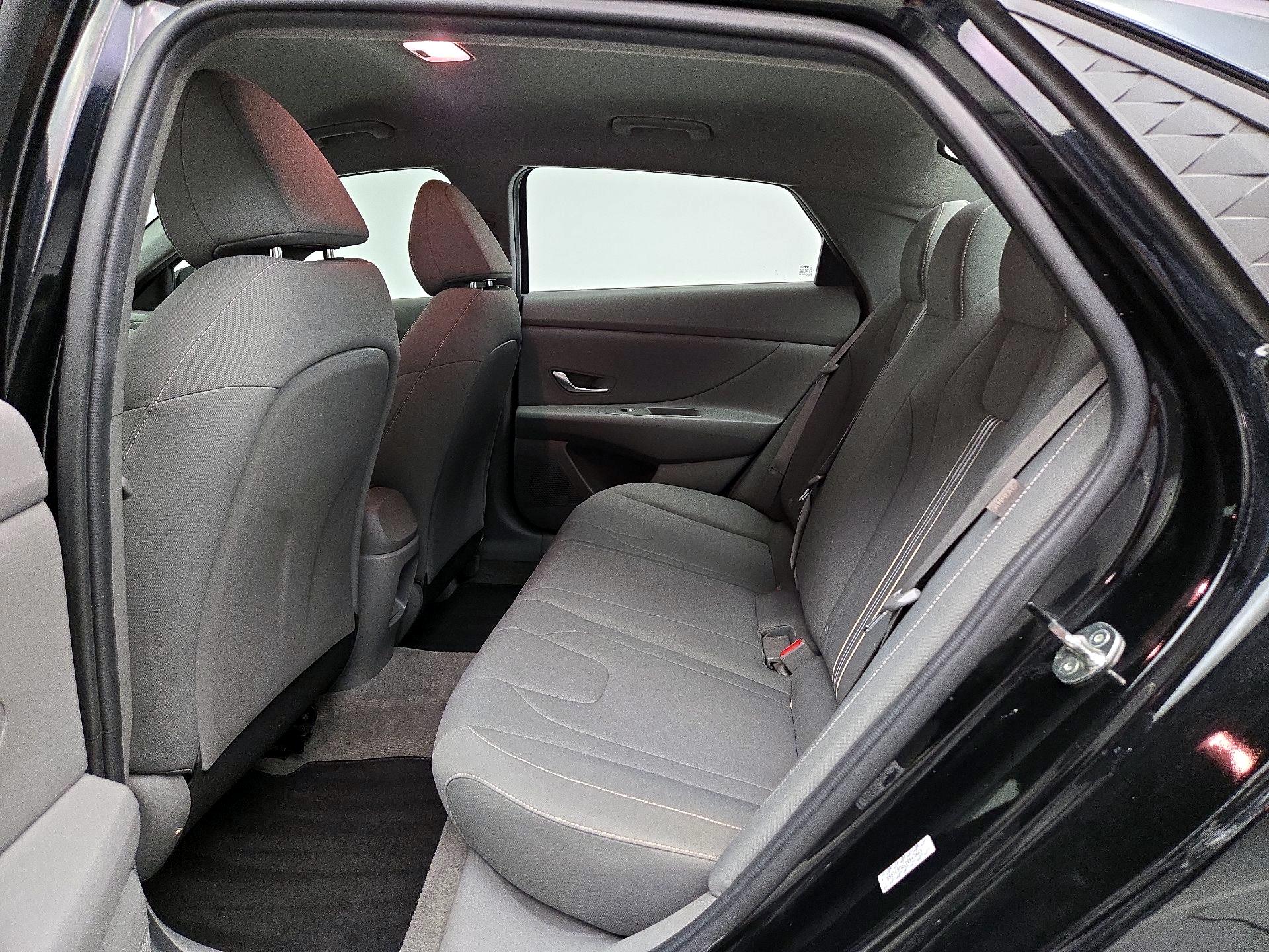 Thumbnail: 2024 Hyundai Elantra - 20