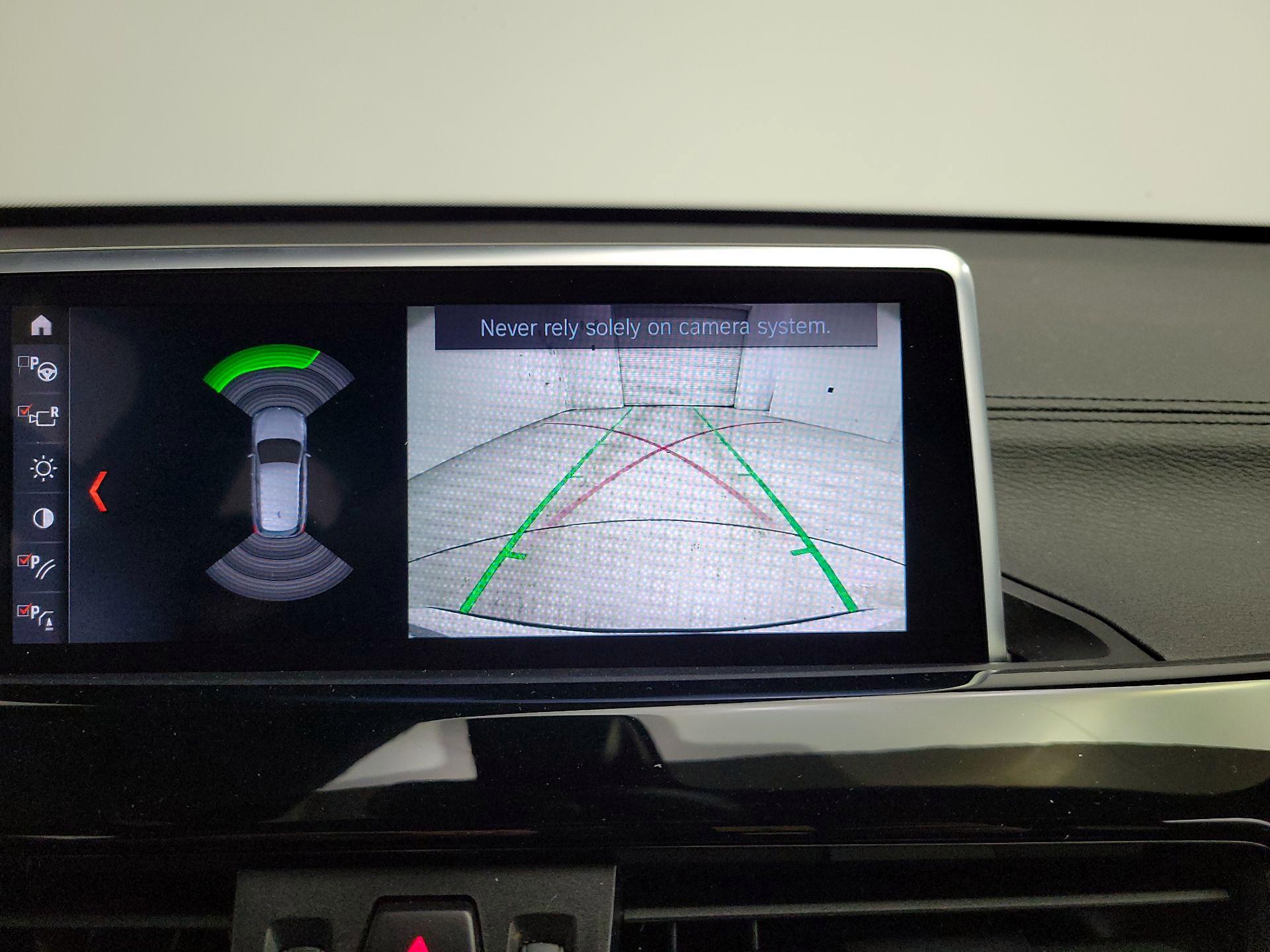 Thumbnail: 2021 BMW X1 - 15