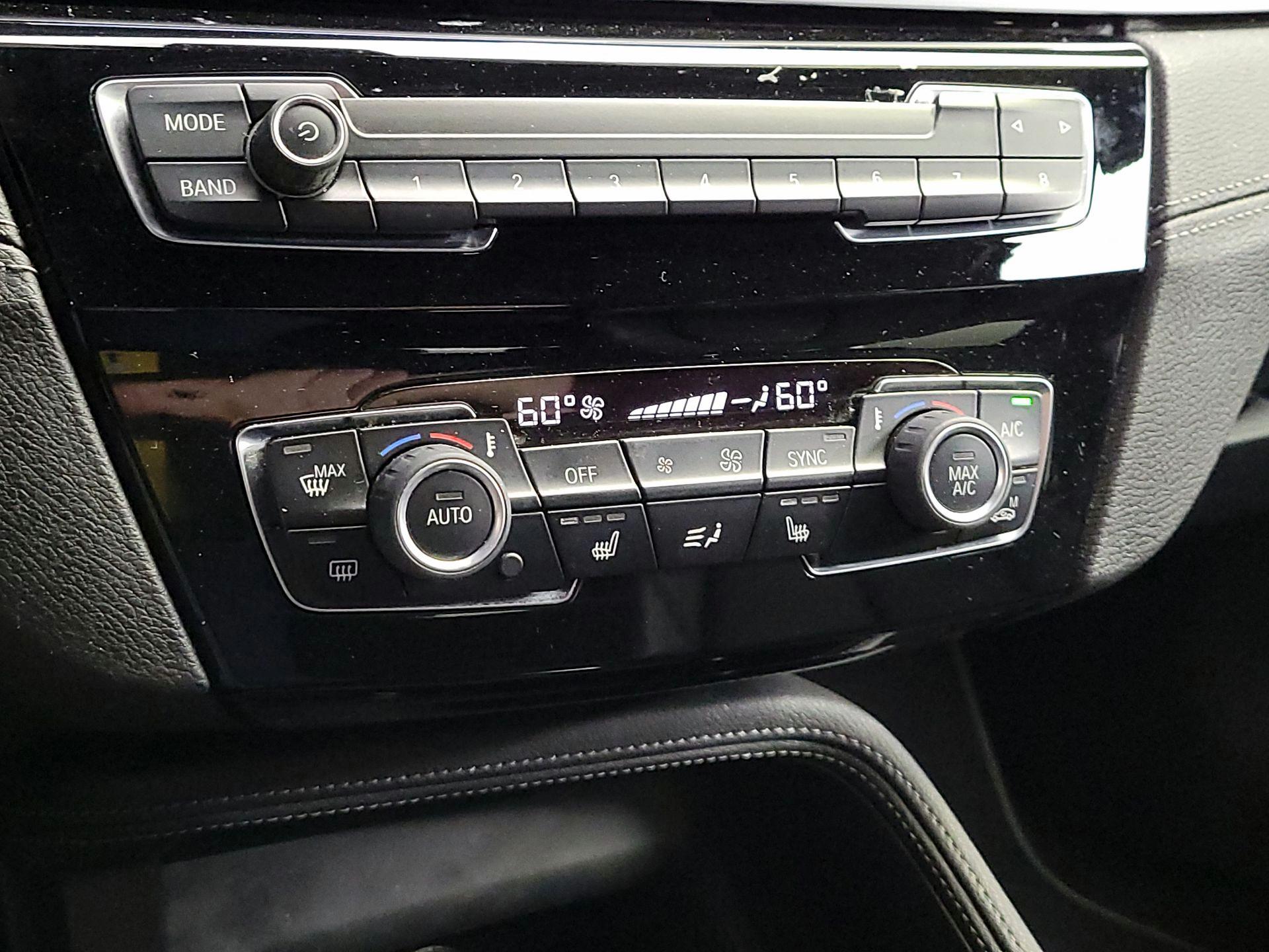 Thumbnail: 2021 BMW X1 - 17