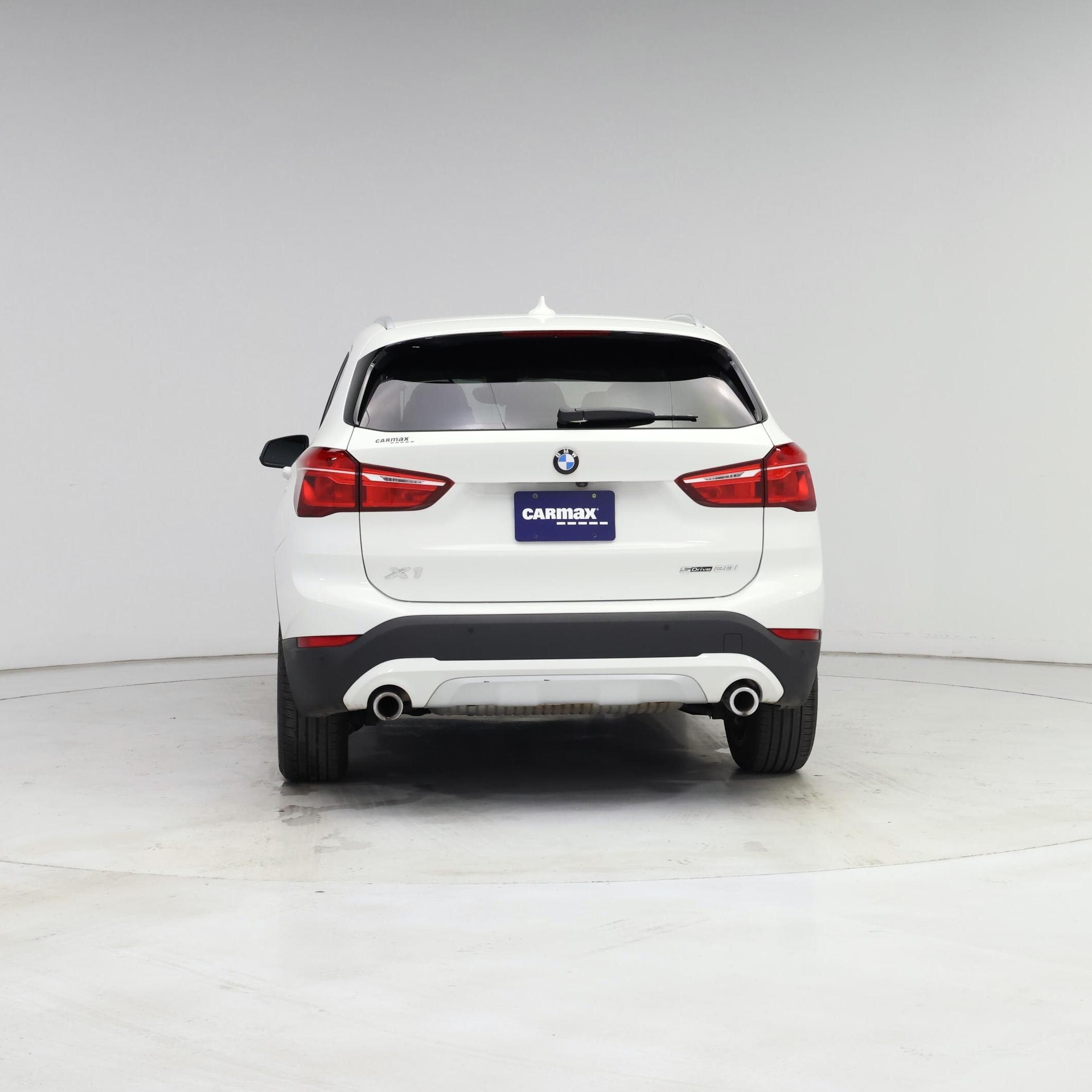 Thumbnail: 2021 BMW X1 - 6