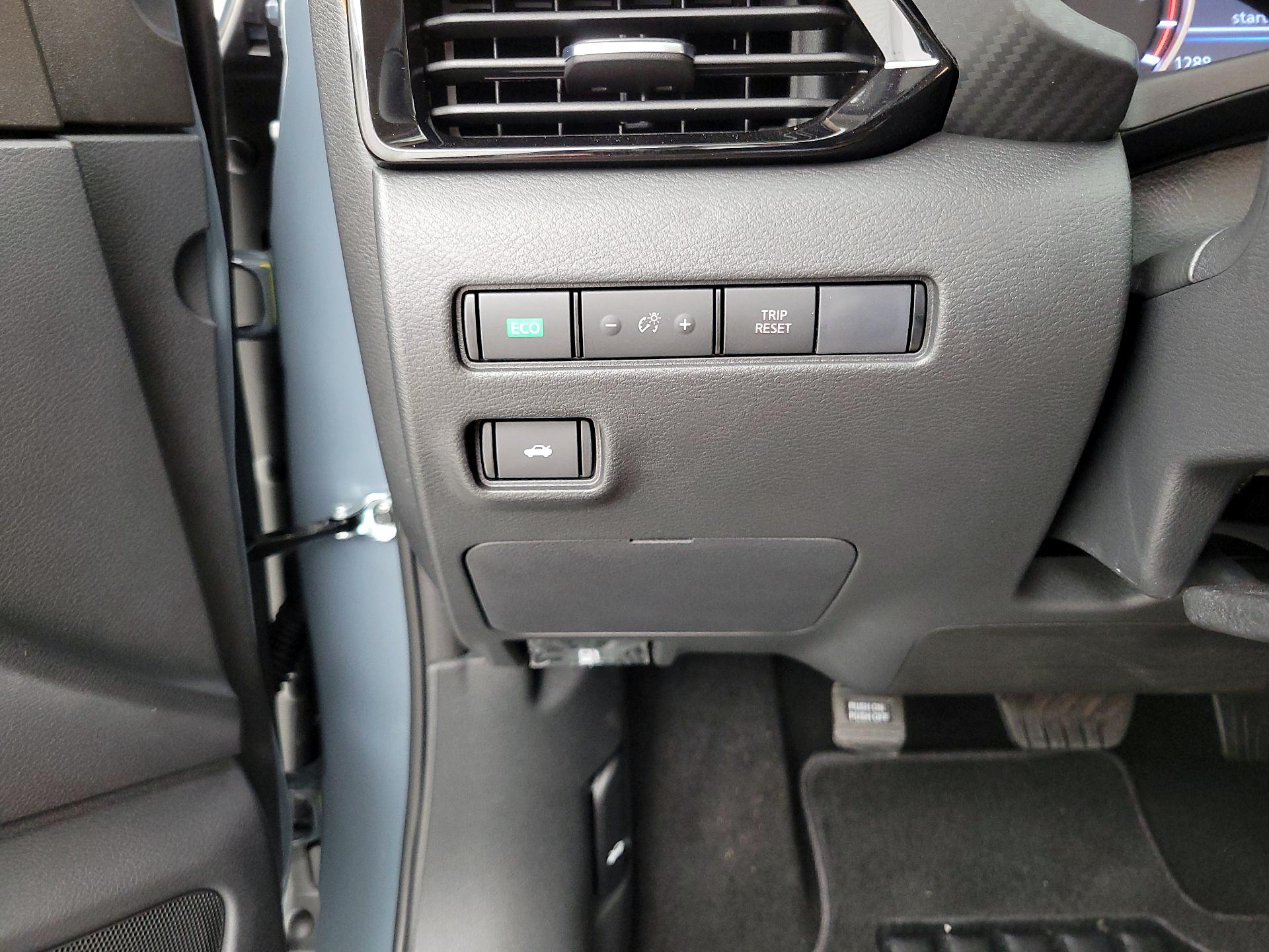 Thumbnail: 2025 Nissan Sentra - 13