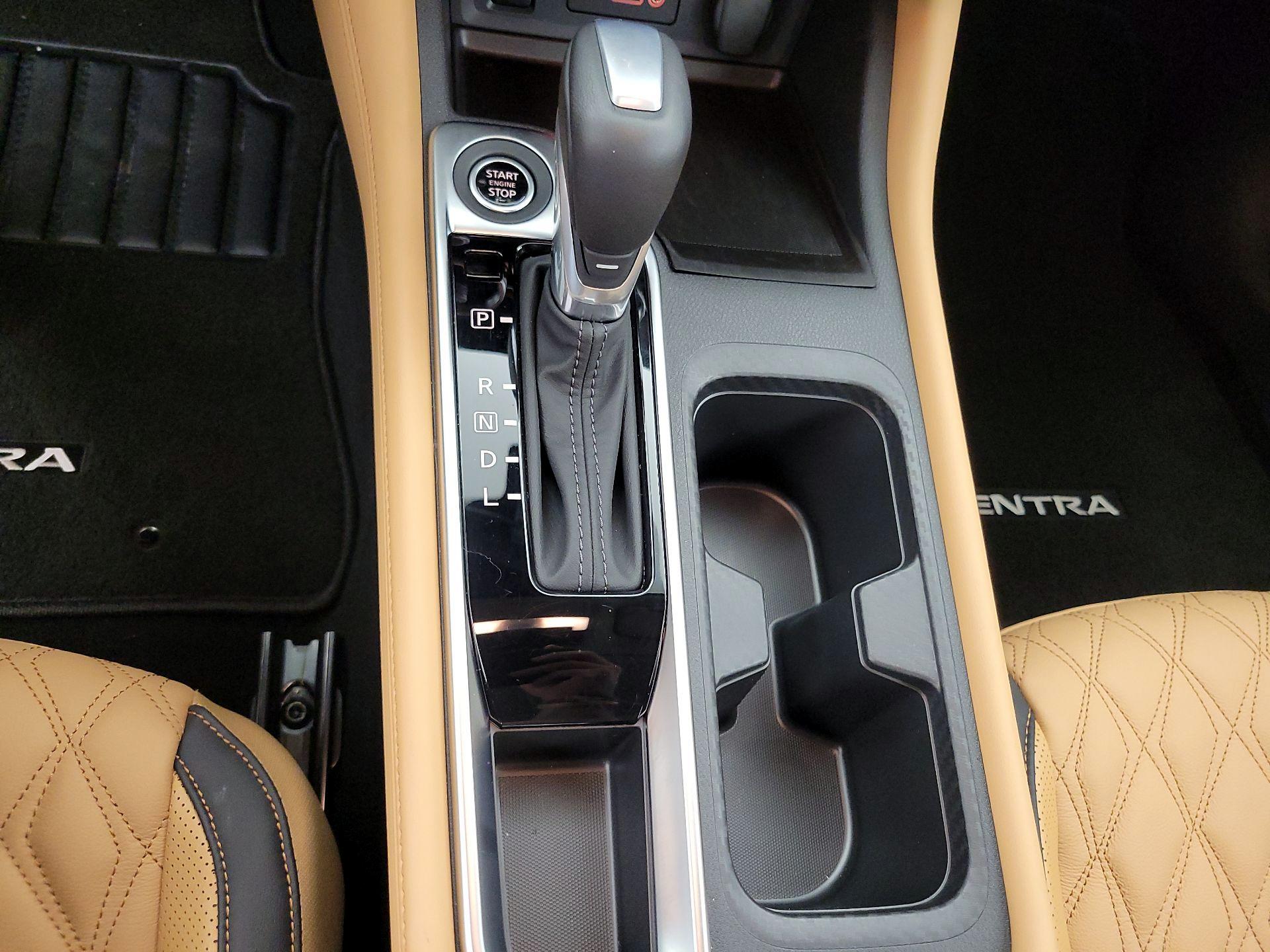 Thumbnail: 2025 Nissan Sentra - 17