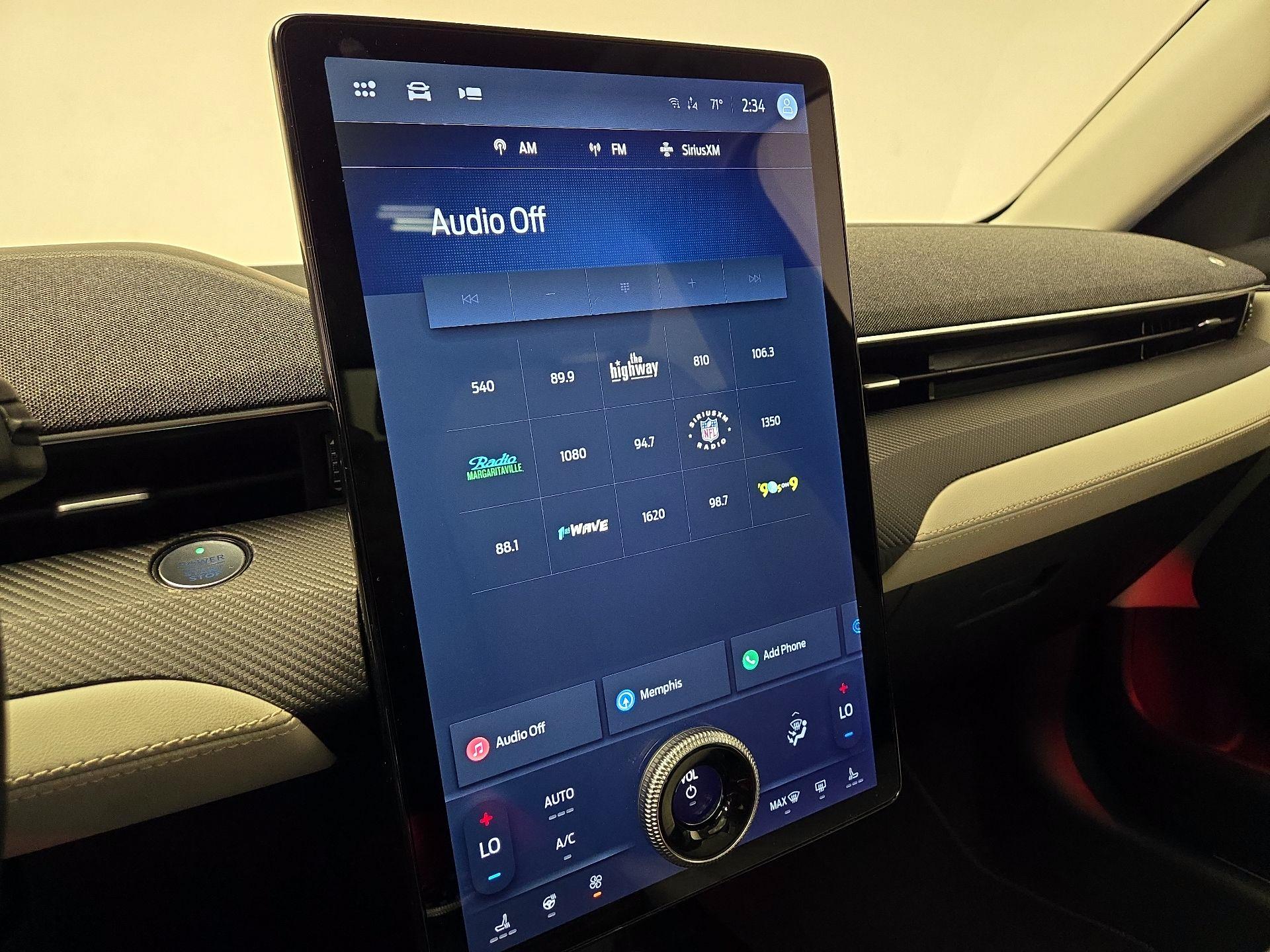 Thumbnail: 2022 Ford Mustang Mach-E - 16