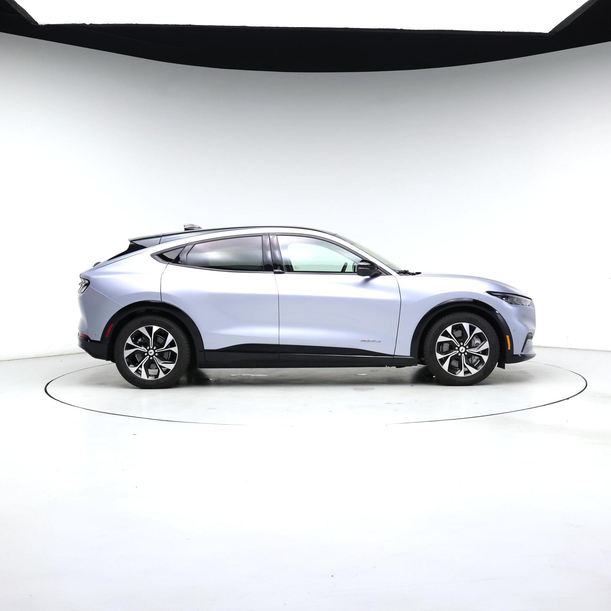 Thumbnail: 2022 Ford Mustang Mach-E - 7