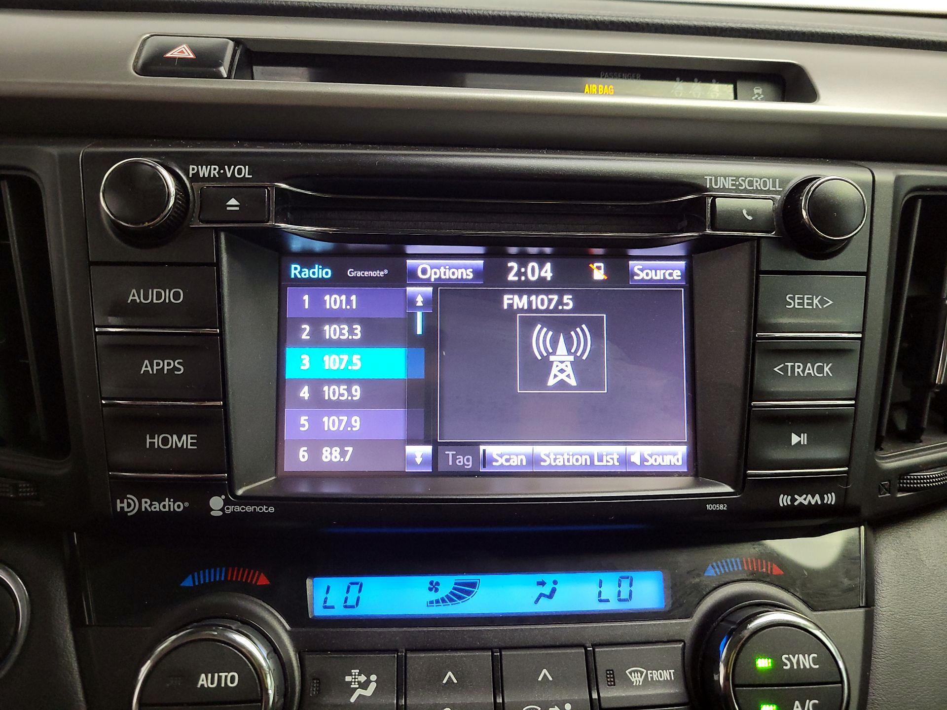 Thumbnail: 2017 Toyota RAV4 - 15