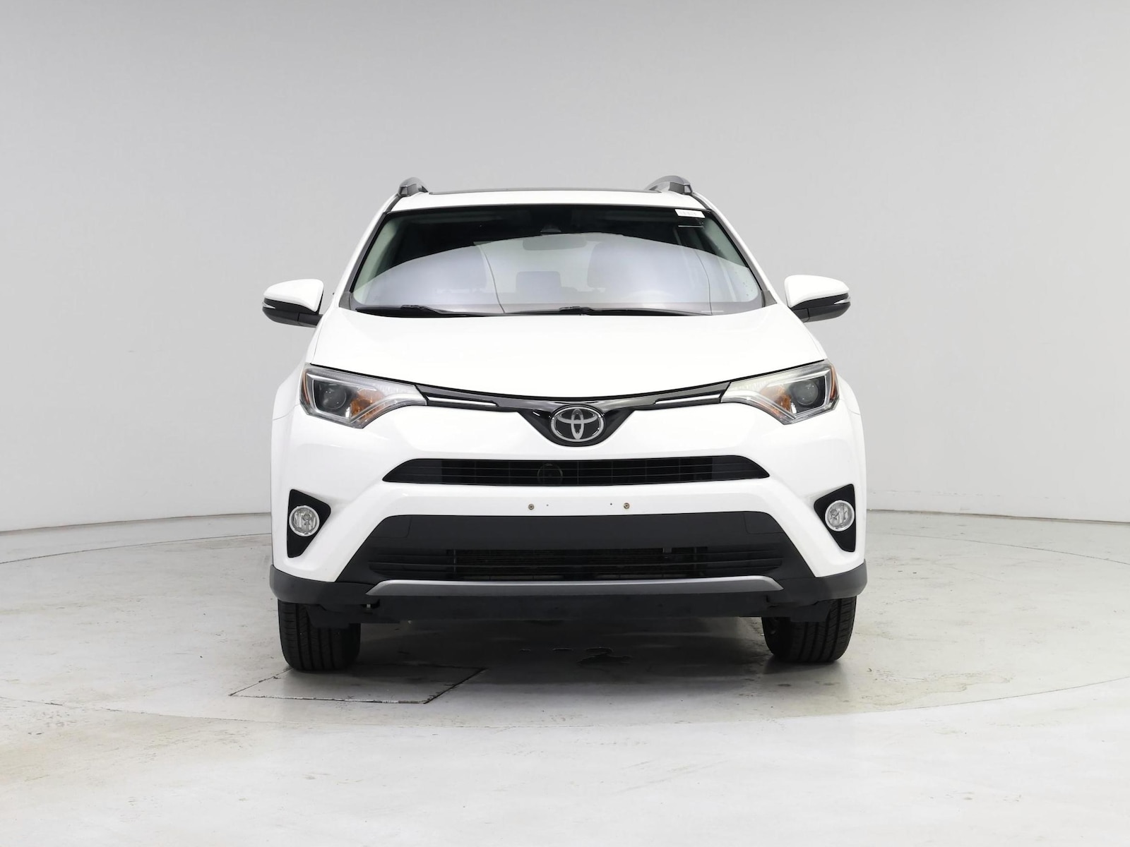 2017 Toyota RAV4 XLE - Photo 6
