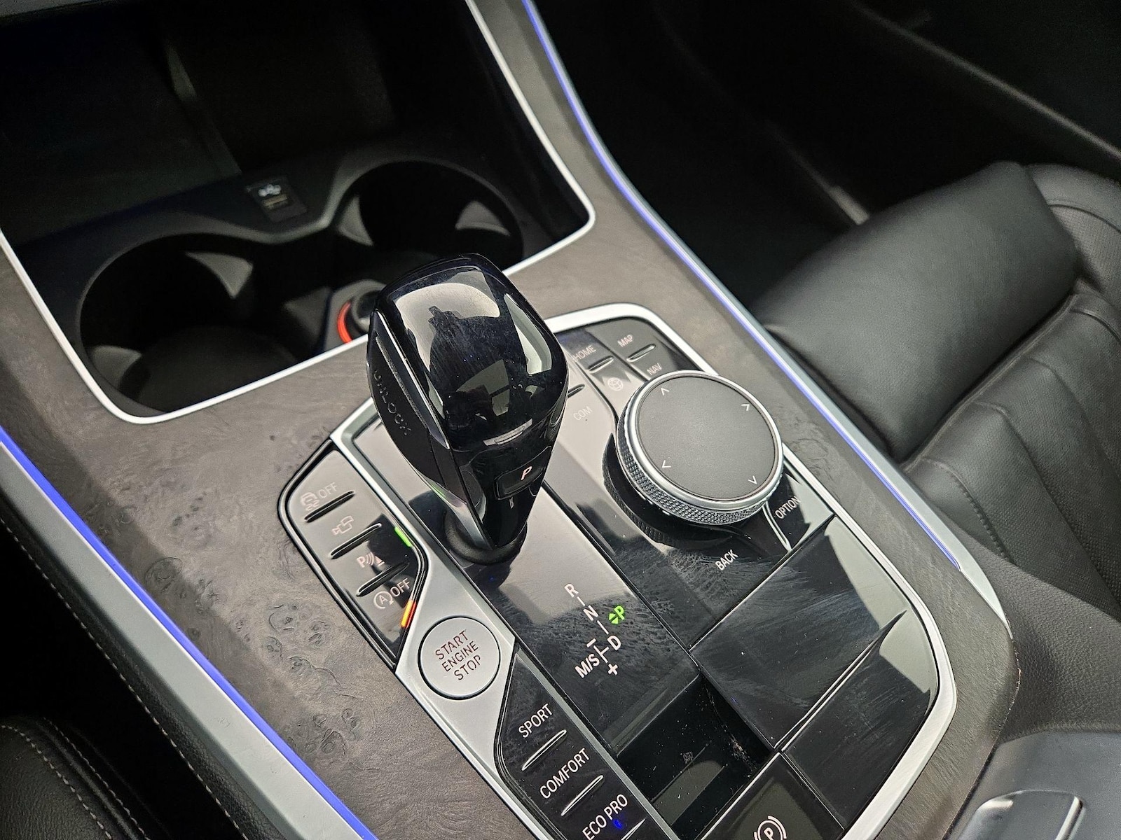 2022 BMW X5 M50i - Photo 18