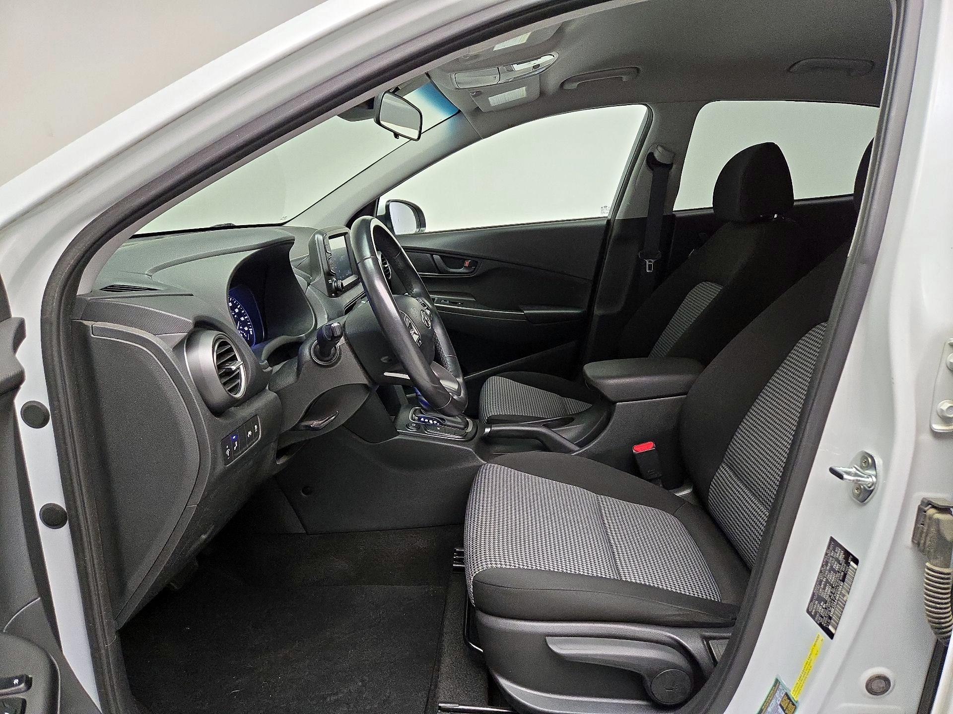 Thumbnail: 2021 Hyundai Kona - 11