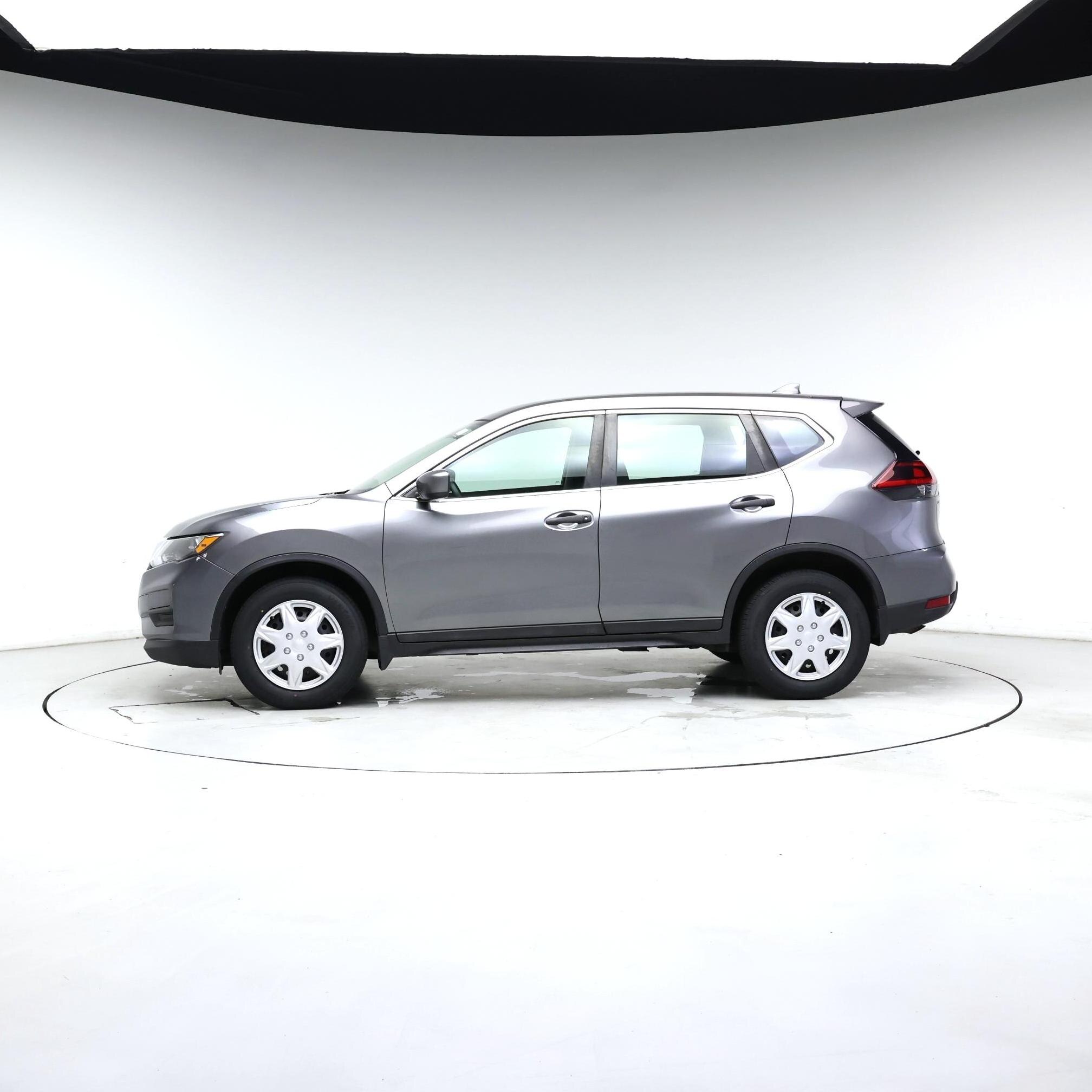 Thumbnail: 2018 Nissan Rogue - 3