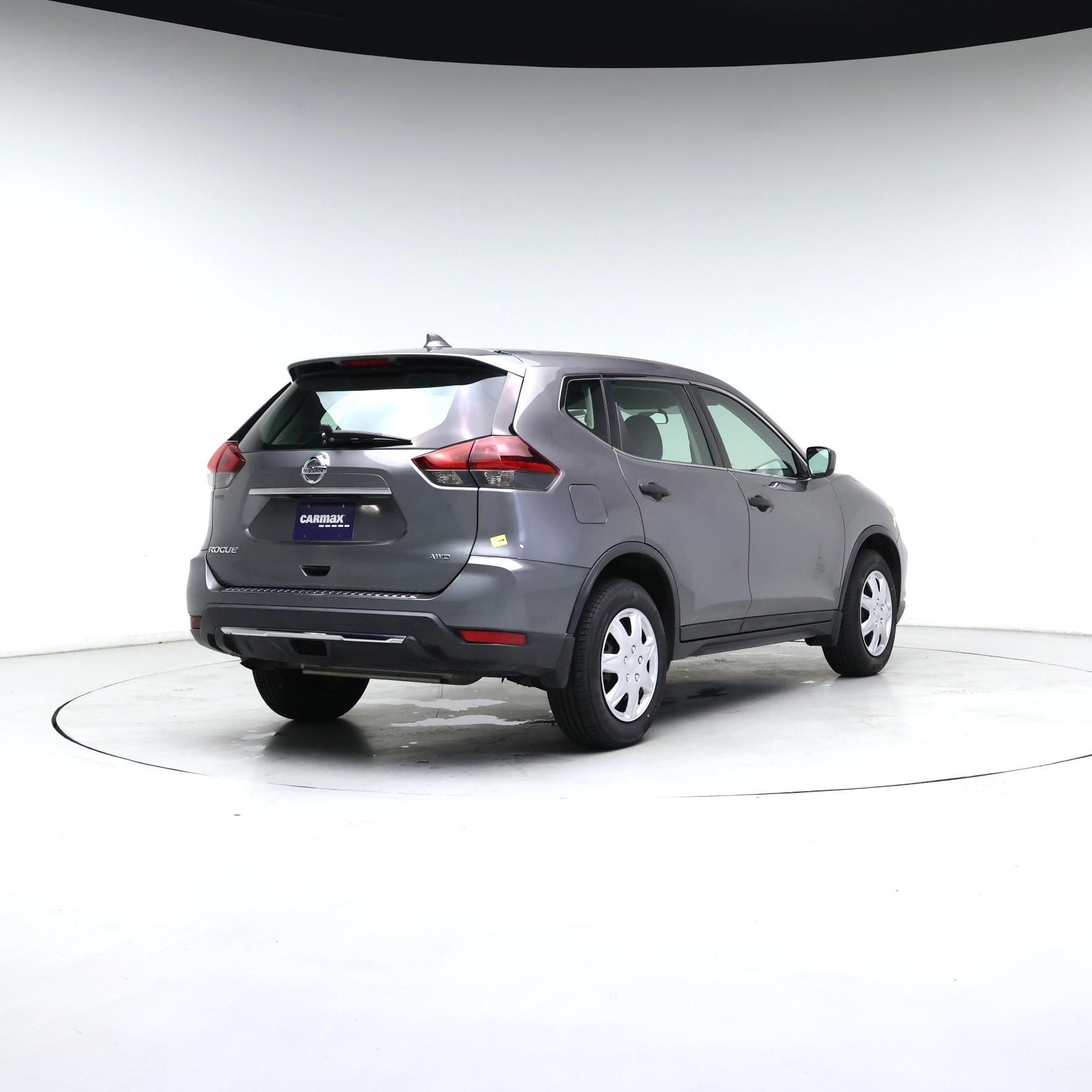 Thumbnail: 2018 Nissan Rogue - 8