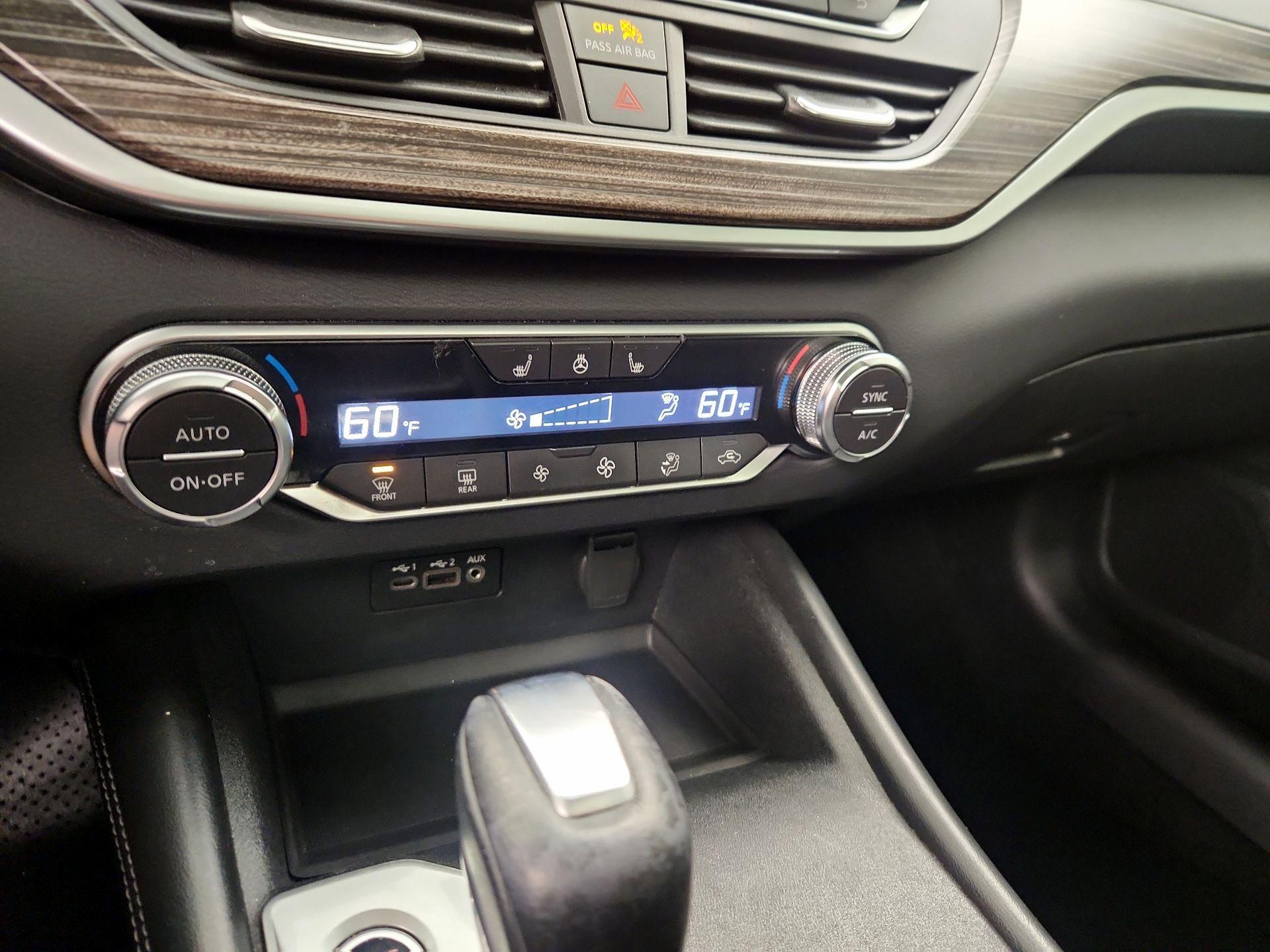 Thumbnail: 2019 Nissan Altima - 16