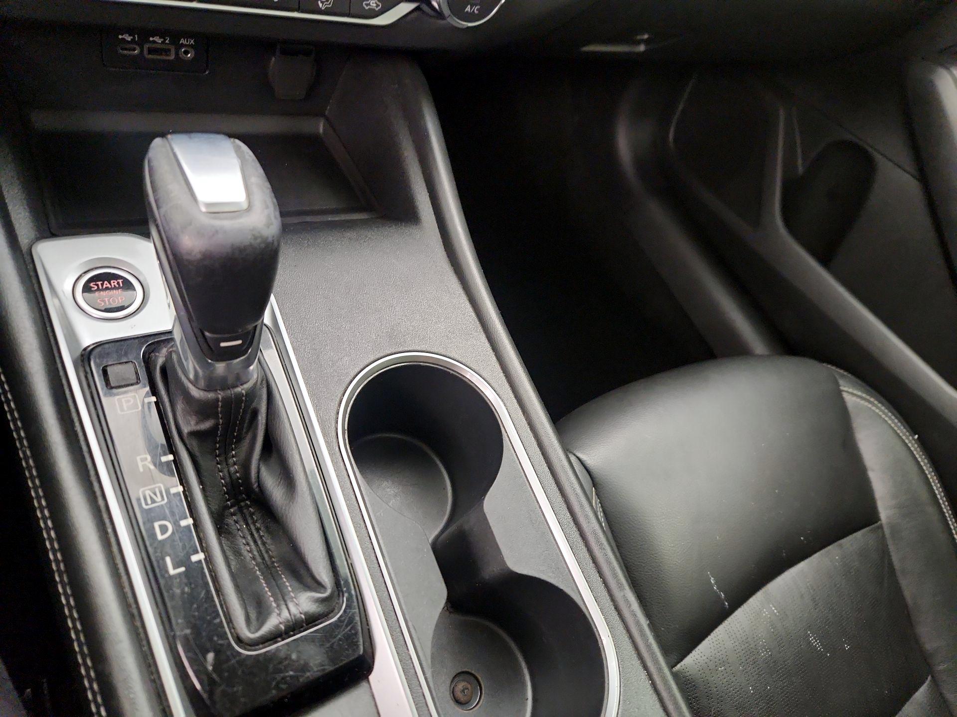 Thumbnail: 2019 Nissan Altima - 17